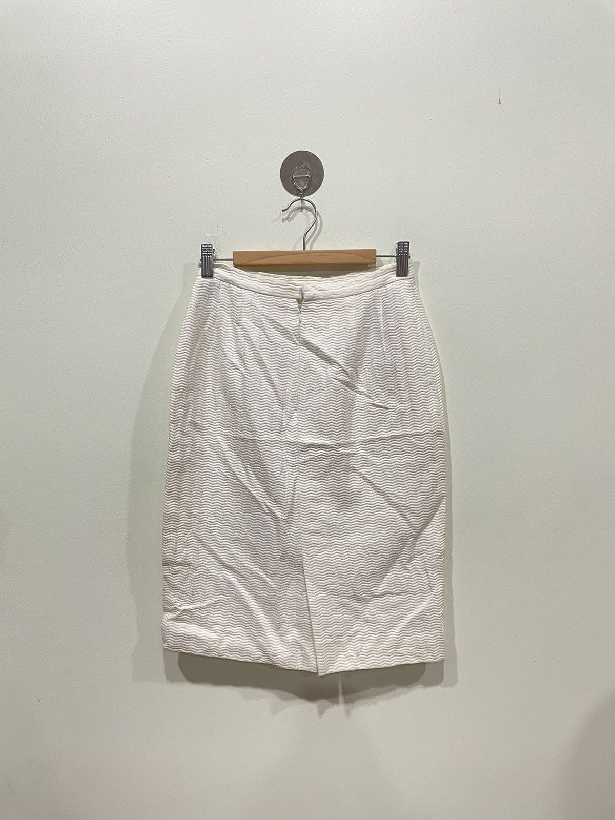Guy Laroche Guy Laroche White skirt Size 26" / US 2 / IT 38 - 2 Thumbnail