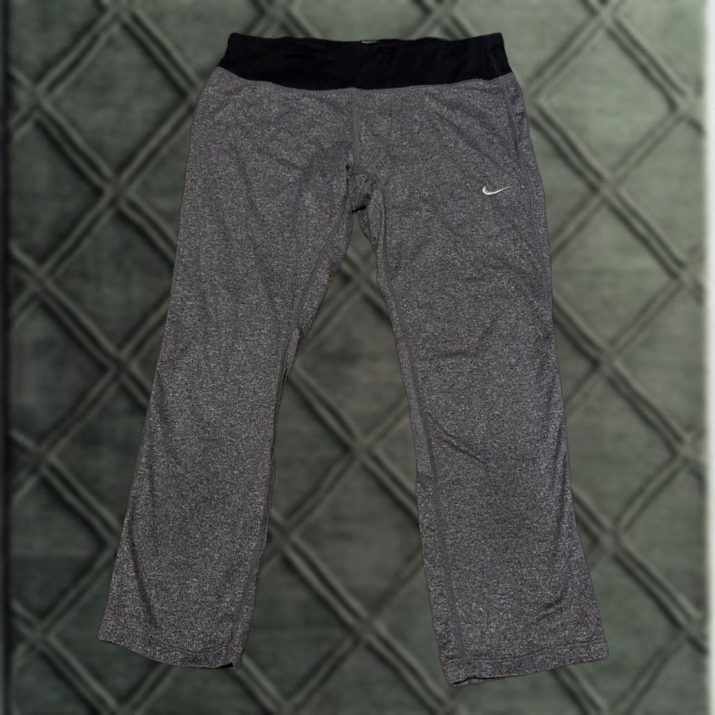 Nike Nike Dri-Fit Leggings Yoga Heathered Grey Compression M Womens Size 32" / US 10 / IT 46 - 1 Thumbnail
