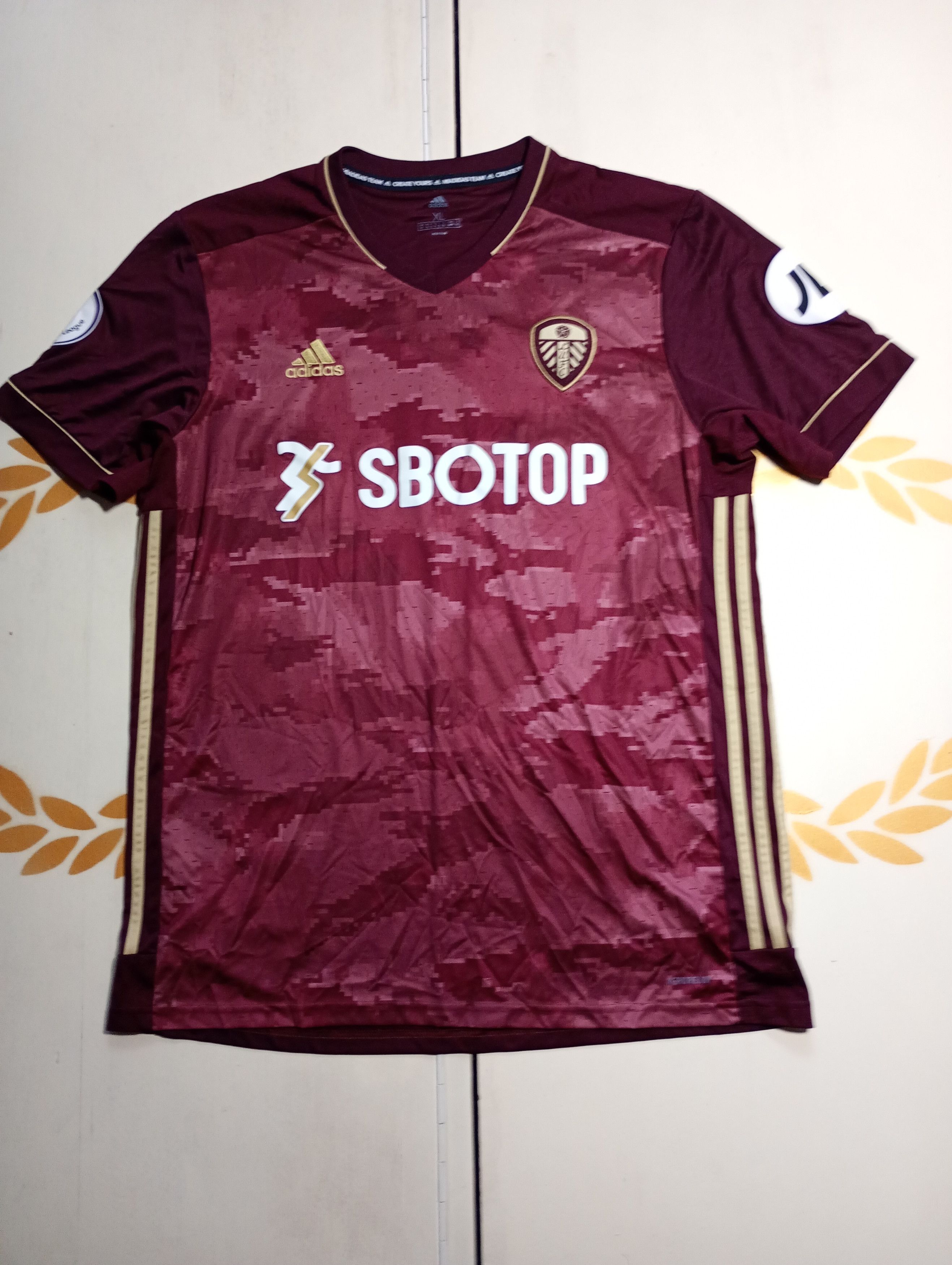 Adidas Adidas Leeds United Third Jersey 2020-2021 Size US XL / EU 56 / 4 - 1 Thumbnail