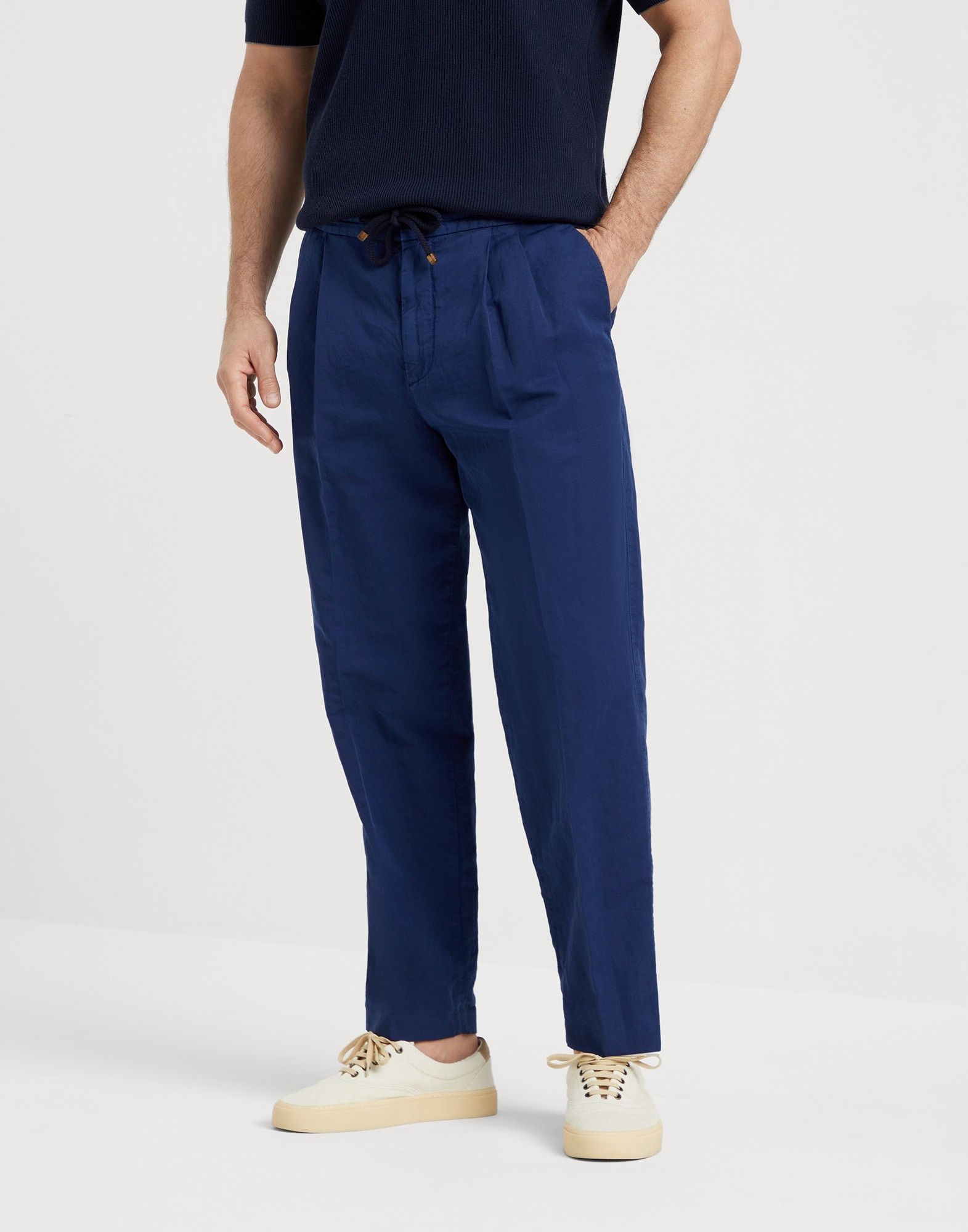 Brunello Cucinelli Dyed Pants in Dark Blue Size US 36 / EU 52 - 1 Thumbnail