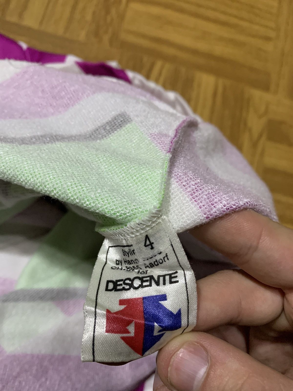 Descente Descente cycling vintage size 4 Size US M / EU 48-50 / 2 - 5 Thumbnail