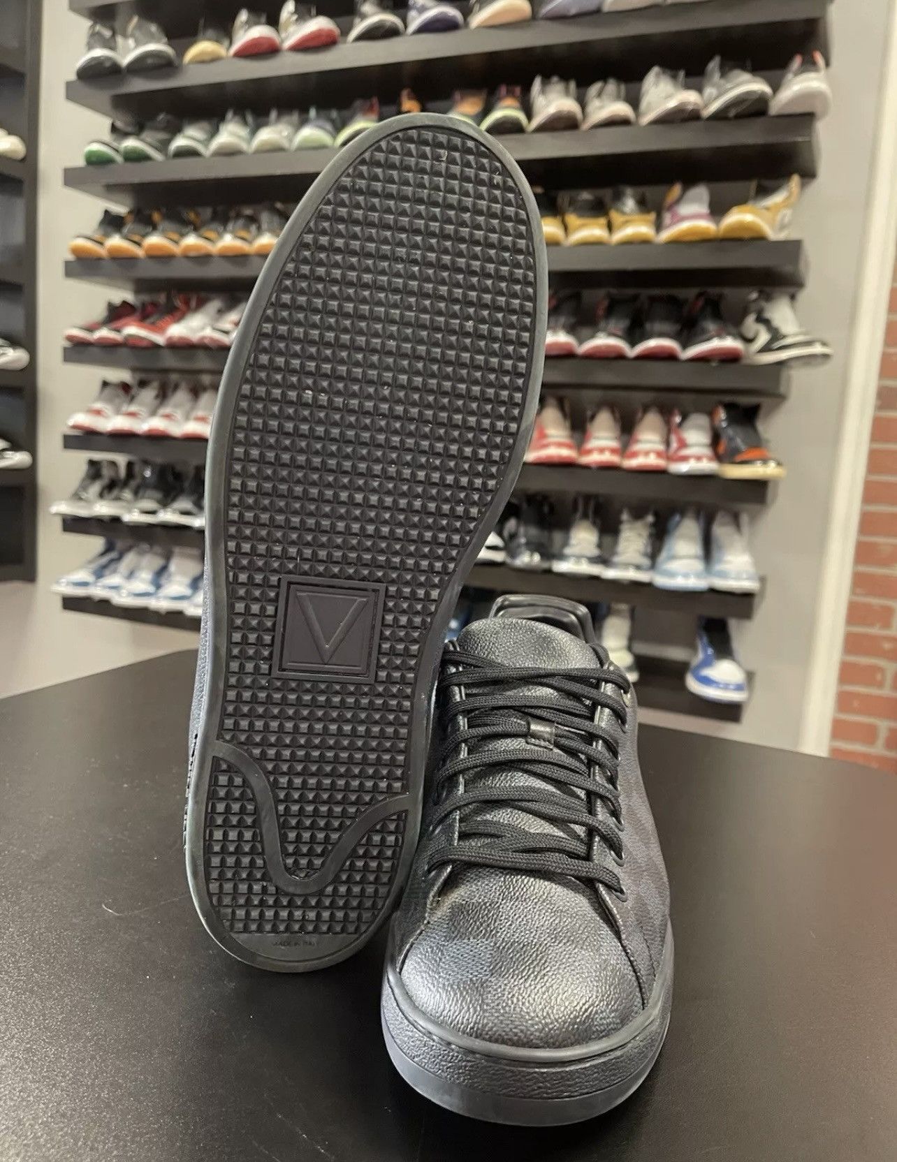 Louis Vuitton Size 10.5LV/11.5US - Louis Vuitton Damier FrontLow Canvas Size US 11.5 / EU 44-45 - 11 Thumbnail