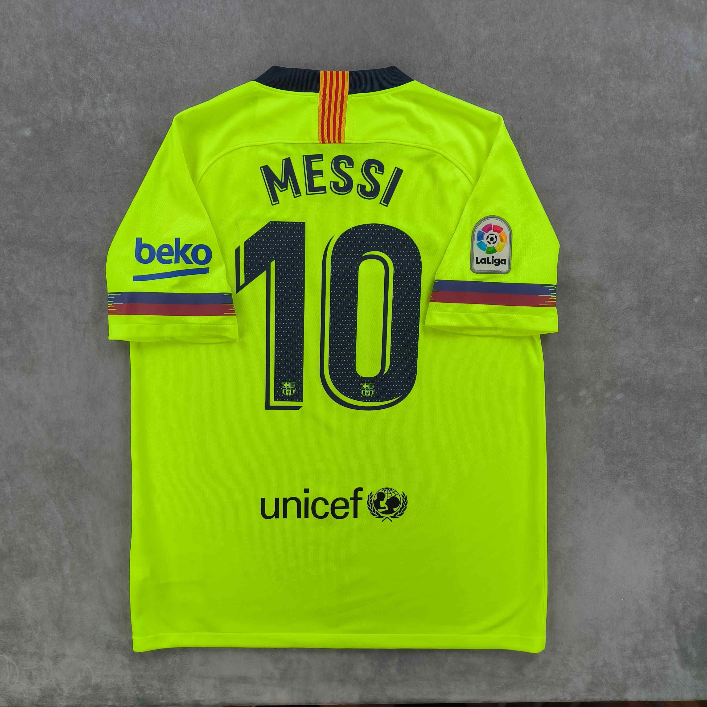 Nike FC Barcelona 2018-19 Nike away Messi football jersey size L