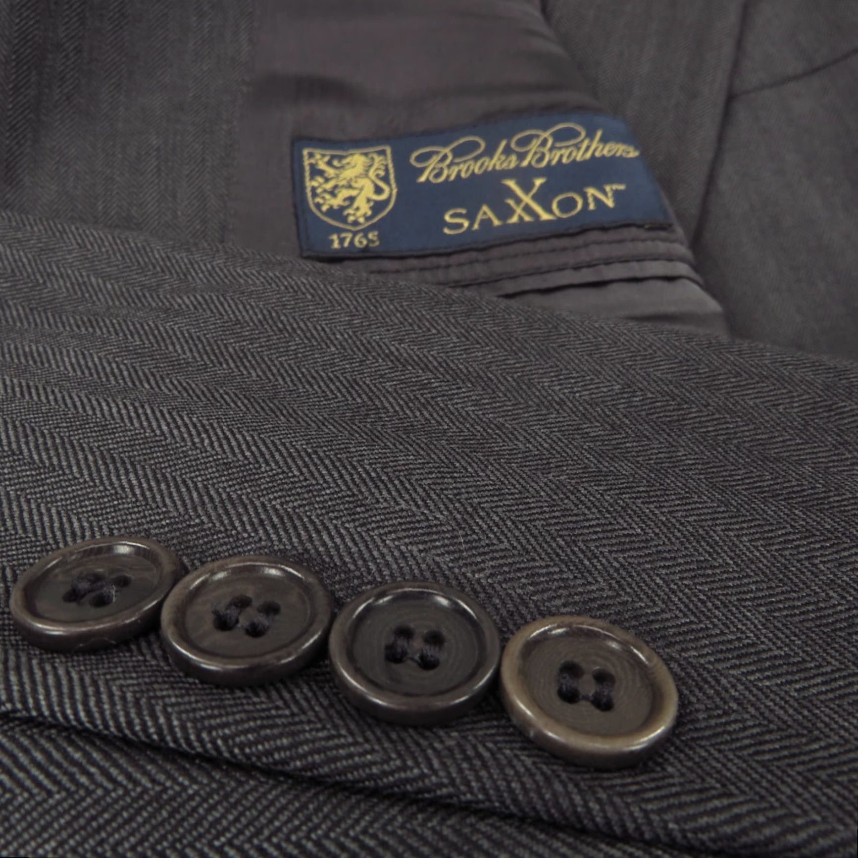 Brooks Brothers Brooks Brothers Blazer 39R Madison Charcoal Herringbone SaXXon Sport Coat Jacket Size 40R - 2 Thumbnail
