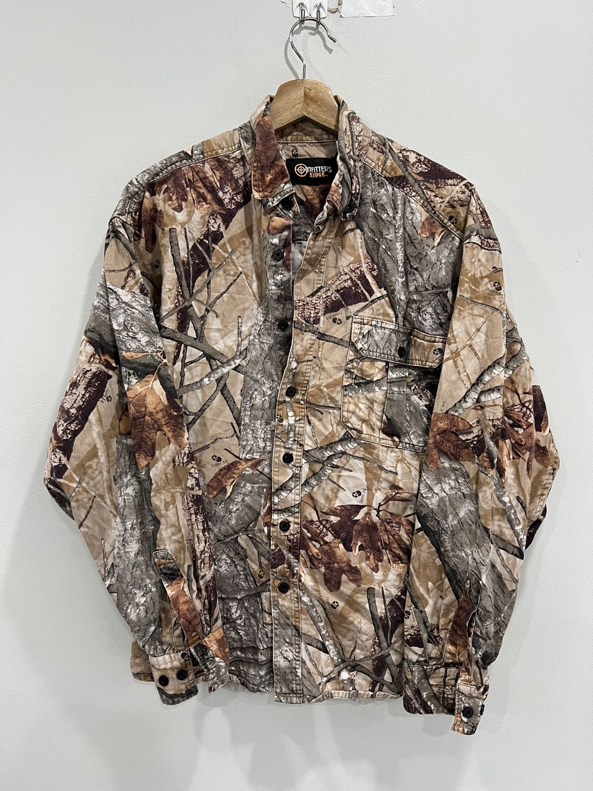 Vintage Vintage Real Tree Camo Button Up shirt Size US L / EU 52-54 / 3 - 1 Thumbnail