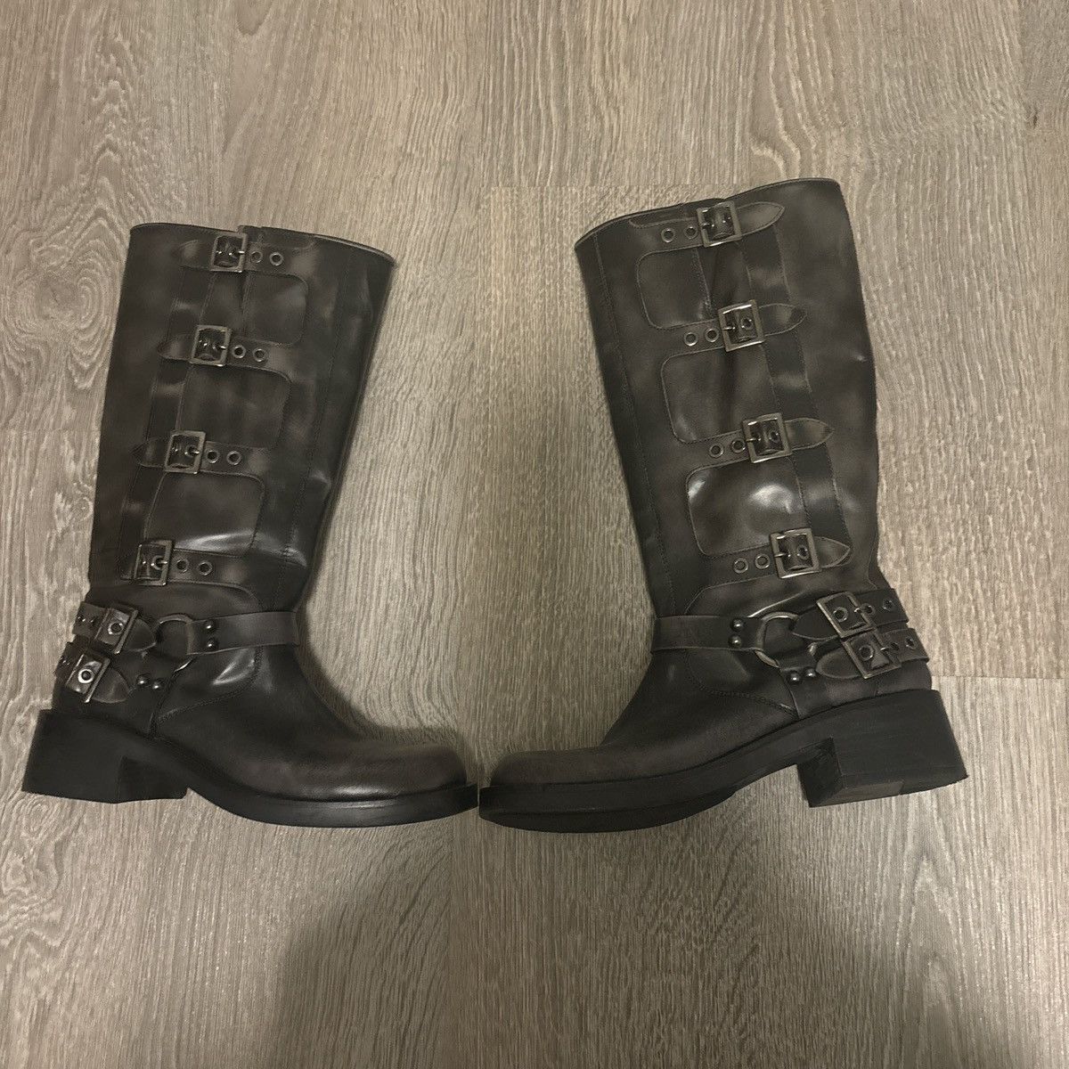 Steve Madden Steven madden rockyy black letter boots Size US 8 / IT 38 - 1 Thumbnail