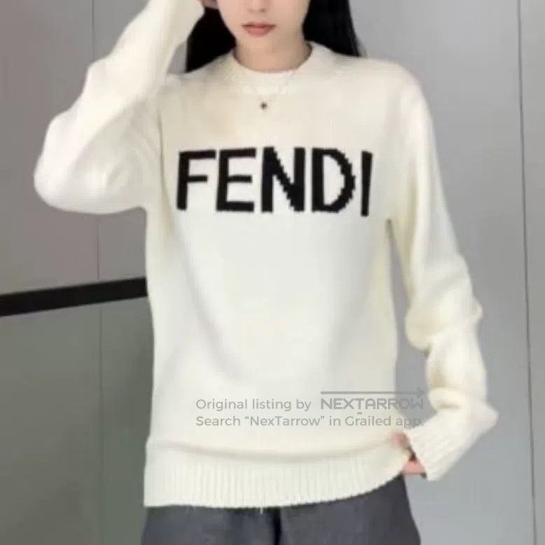 Fendi Fendi Ivory Letter Sweater Size US S / EU 44-46 / 1 - 1 Thumbnail