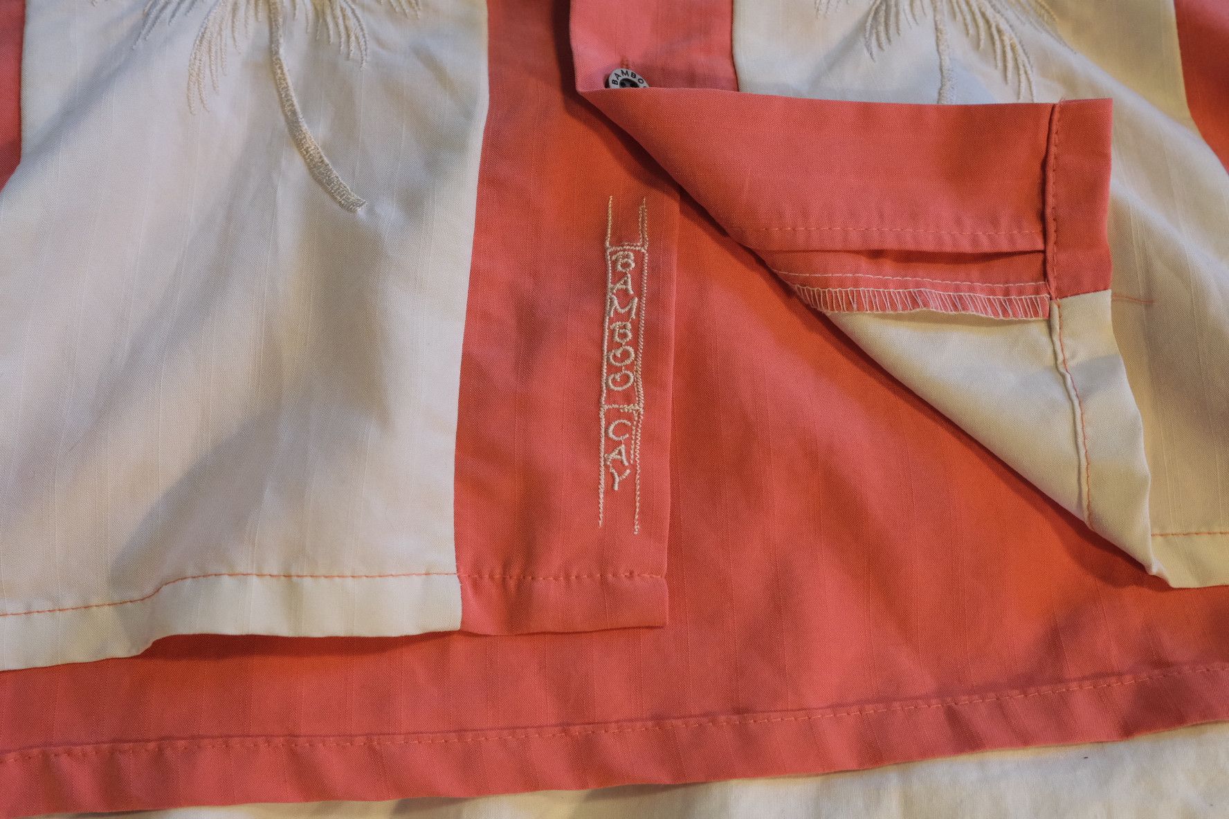 Designer Bamboo Cay: Paneled Pacific Palms Camp Shirt Size US M / EU 48-50 / 2 - 5 Thumbnail
