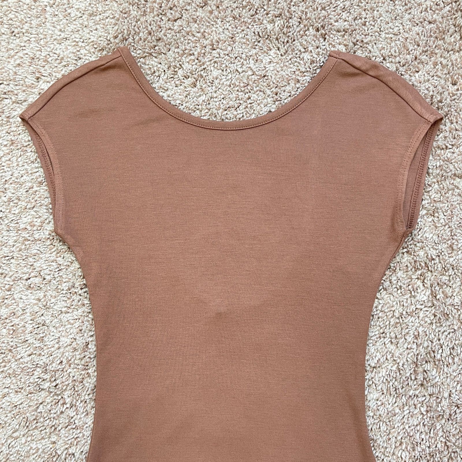 Forever 21 Forever 21 Scoop Back Short Sleeve Bodysuit Dusty Pink XS Size XS / US 0-2 / IT 36-38 - 19 Thumbnail