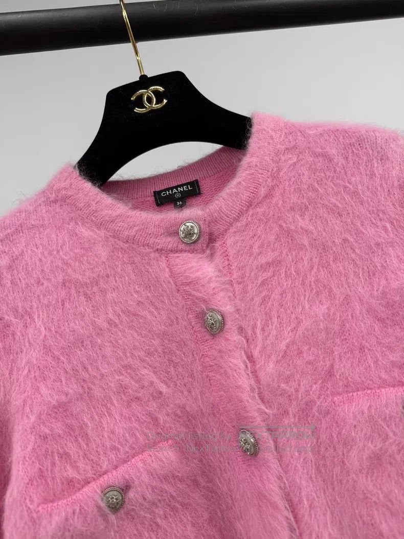 Chanel Chanel Snow series pink snowflake buckle cashmere coat Size XS / US 0-2 / IT 36-38 - 2 Thumbnail