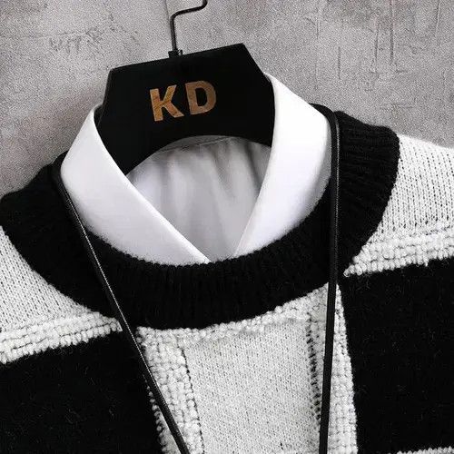 Aran Isles Knitwear × Homemade × Japanese Brand High Quality Warm sweater wooll+poly Size US M / EU 48-50 / 2 - 3 Thumbnail