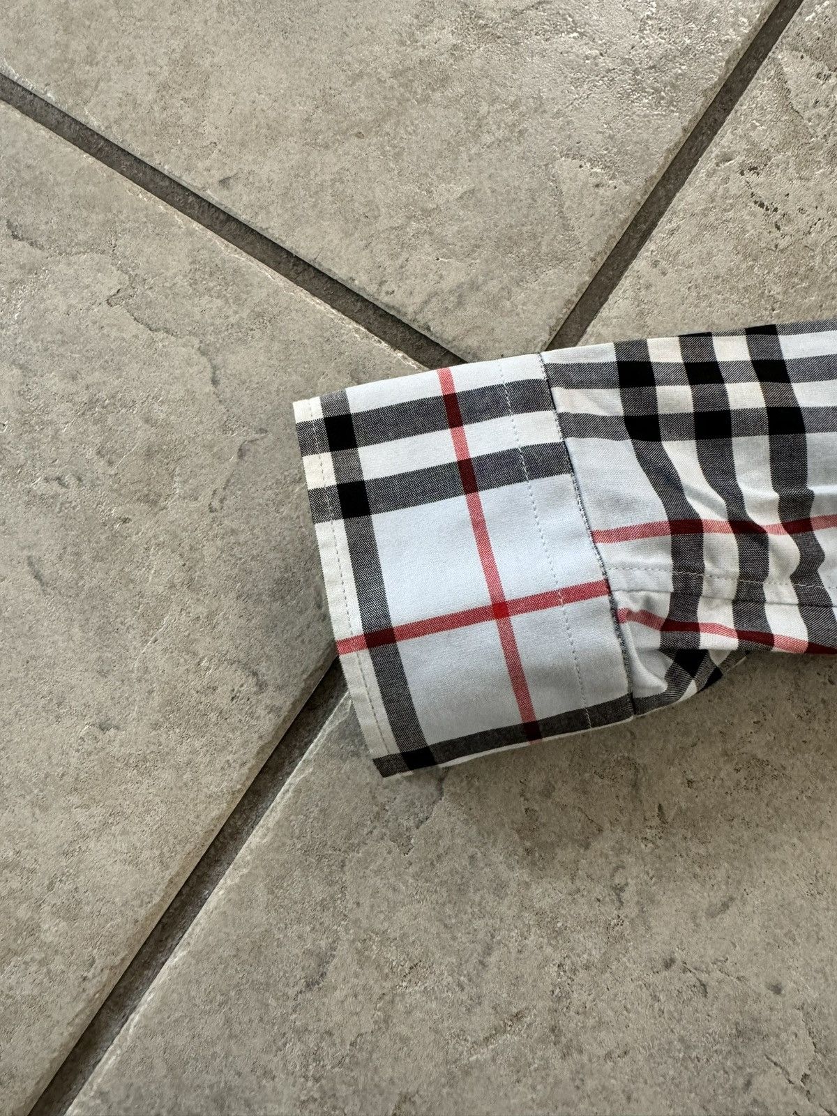 Burberry Burberry Sandor Button Up Shirt Long Sleeve Oversized Size US XS / EU 42 / 0 - 5 Thumbnail
