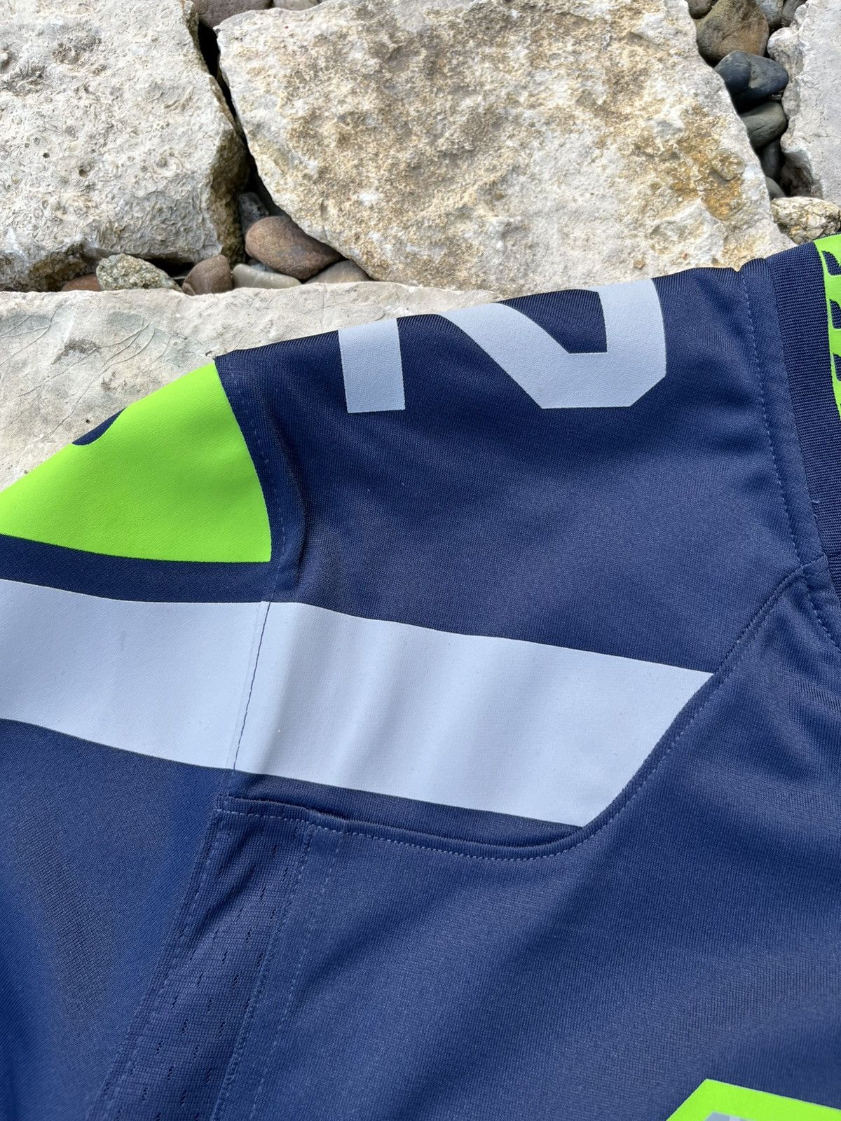 NFL × Nike Nike on Field NFL Seattle Seahawks jersey t-shirt FAN 12 tee Size US L / EU 52-54 / 3 - 11 Thumbnail