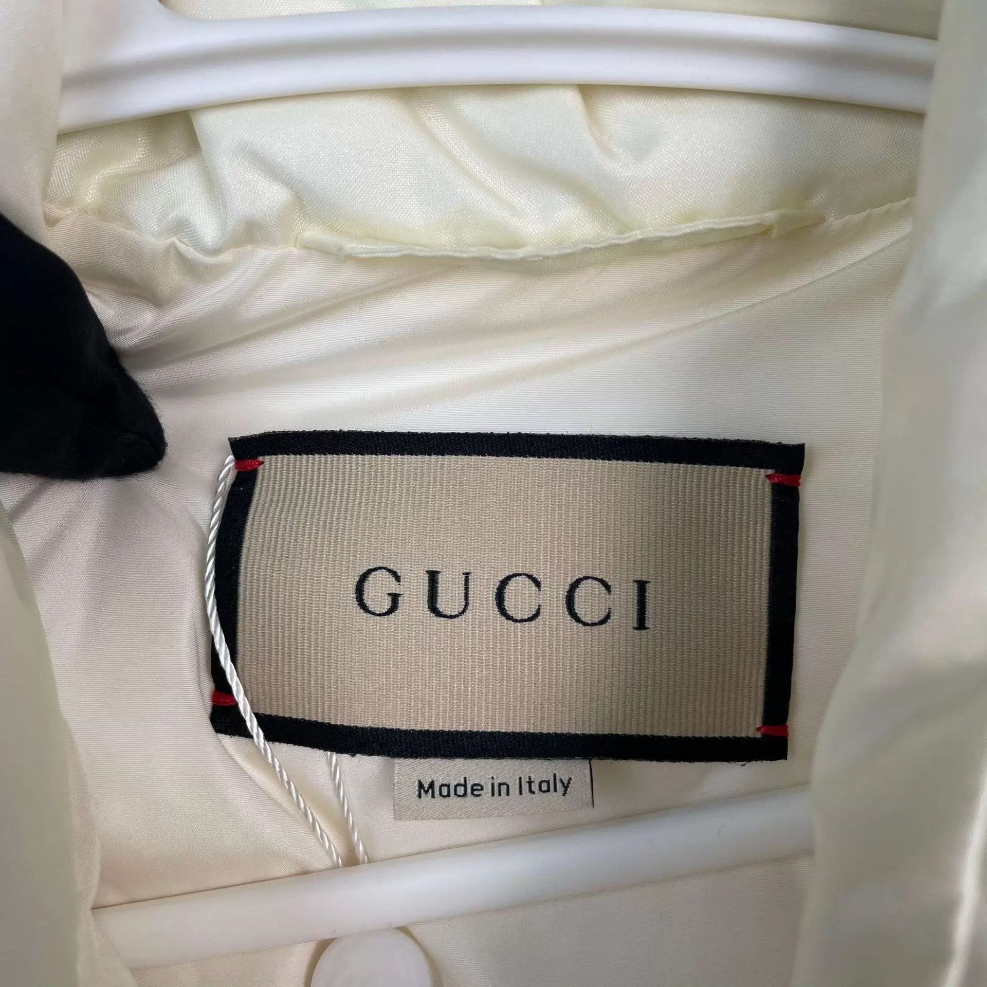 Gucci Gucci color blocked puffer jacket size 42 Size M / US 6-8 / IT 42-44 - 3 Thumbnail