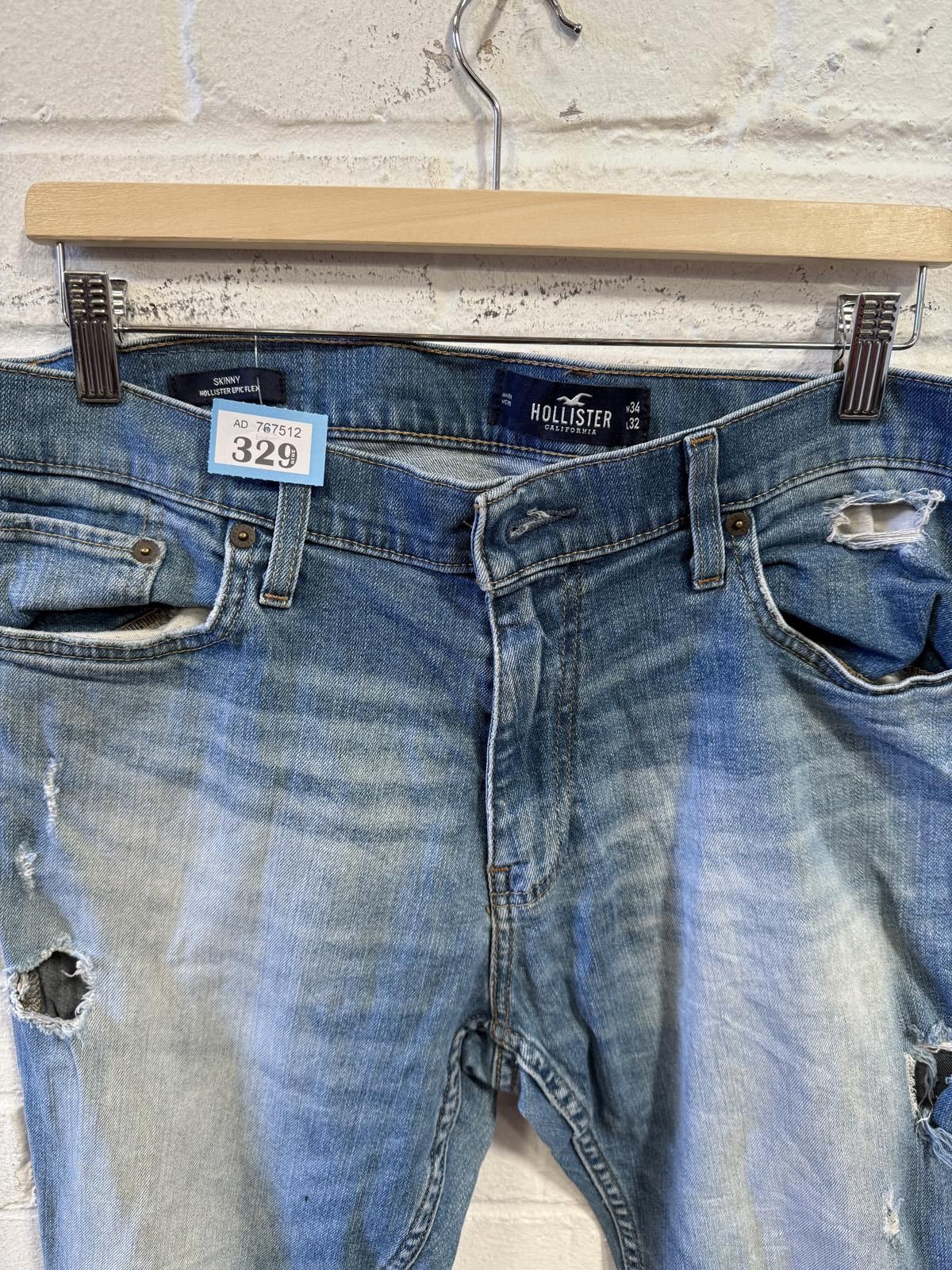 Hollister Hollister Men's Distressed Blue Jeans Size 32x29 Size US 32 / EU 48 - 3 Thumbnail