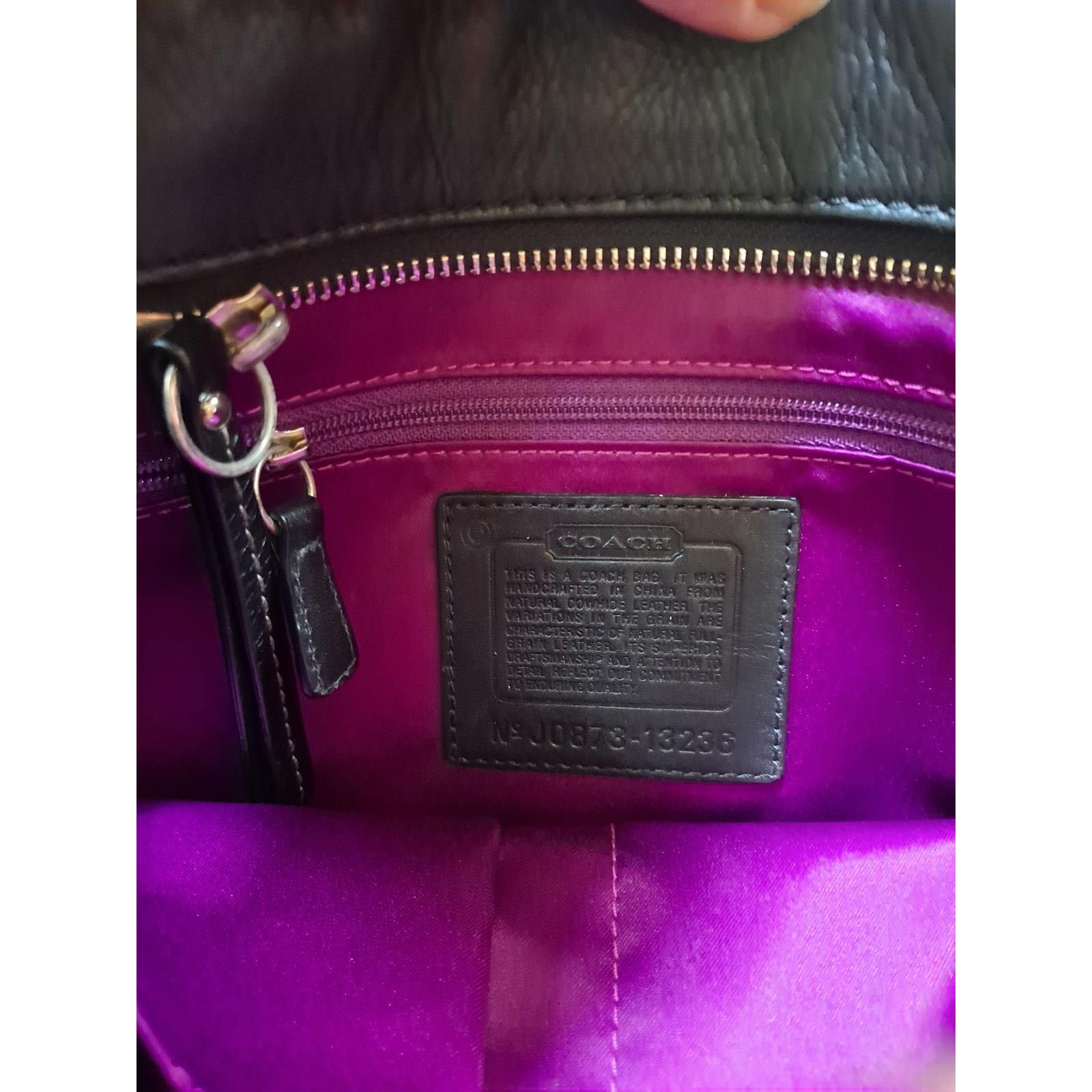 Coach Coach Black Leather Expandable Shoulder Bag Size ONE SIZE - 4 Thumbnail