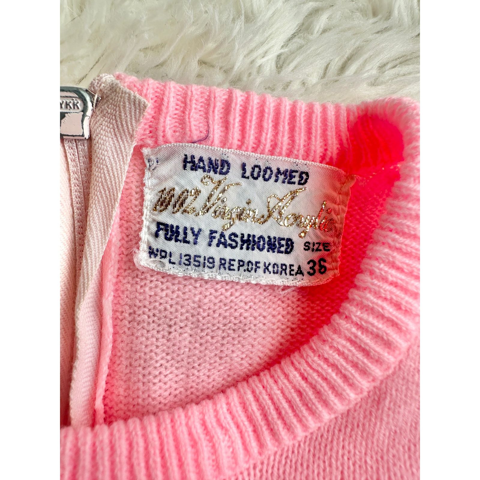 Vintage Vintage 70's Pink Acrylic Sleeveless Sweater Size S / US 4 / IT 40 - 2 Thumbnail