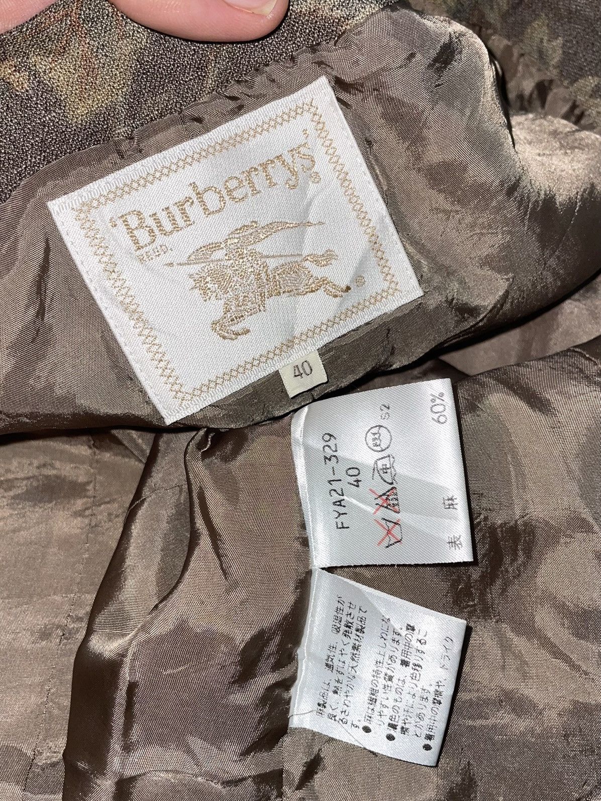 Burberry Vintage Burberrys' Floral Tapestry Vest Waistcoat 90s Size US XXS / EU 40 - 8 Thumbnail