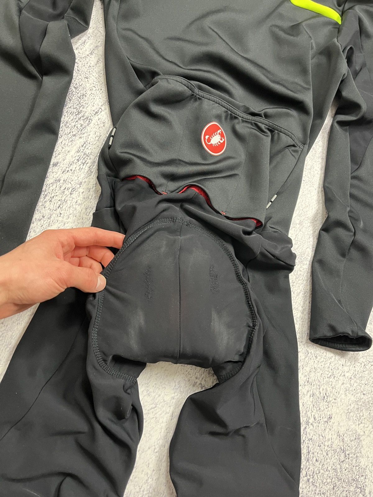 Other Castelli Cycling Jersey Thermosuit Gore Rosso Corsa Bibs Size US L / EU 52-54 / 3 - 17 Thumbnail