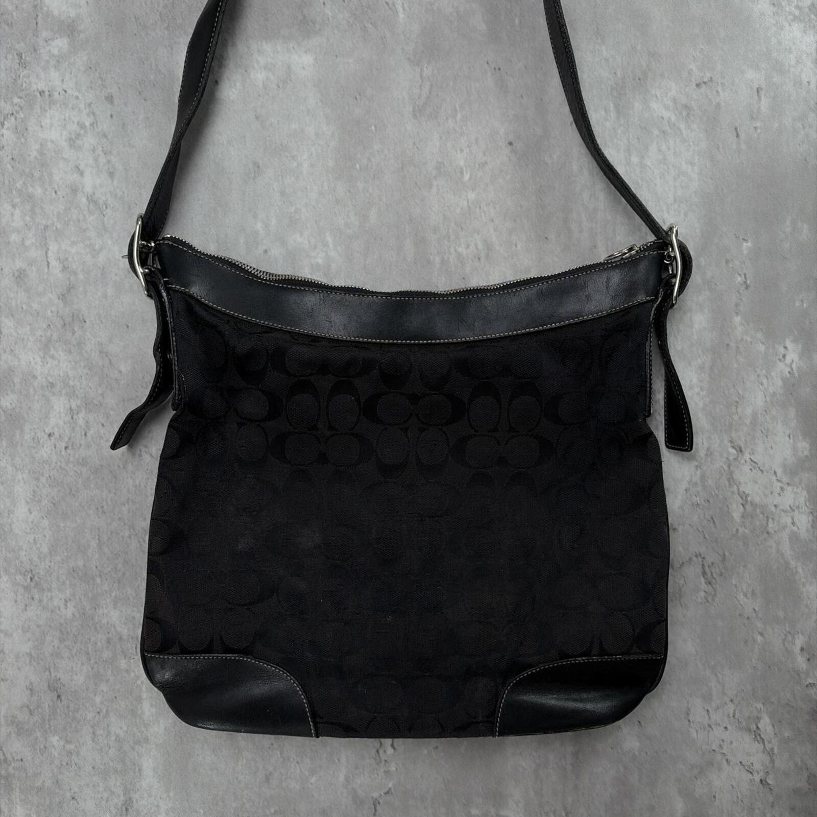 Coach Vintage Y2K Coach Black Signature Jacquard Hobo Shoulder Bag Size ONE SIZE - 4 Thumbnail