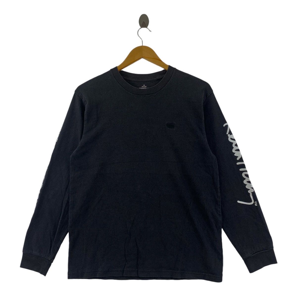 Keith Haring × Uniqlo KEITH HARING x UNIQLO MOMA Special Edition Tattoo Tee Shirt Size M / US 6-8 / IT 42-44 - 1 Thumbnail