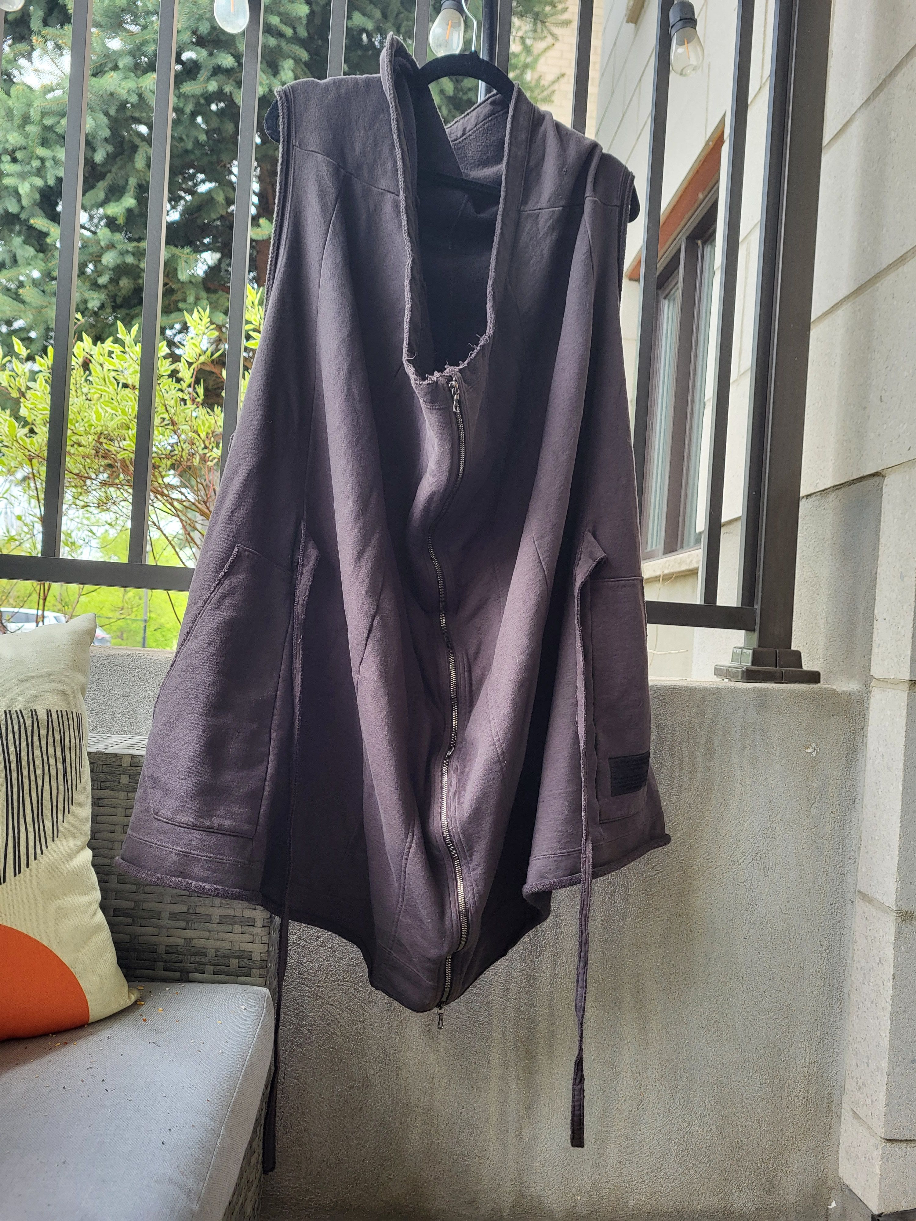 Julius Oversized cardigan vest Size US L / EU 52-54 / 3 - 7 Thumbnail