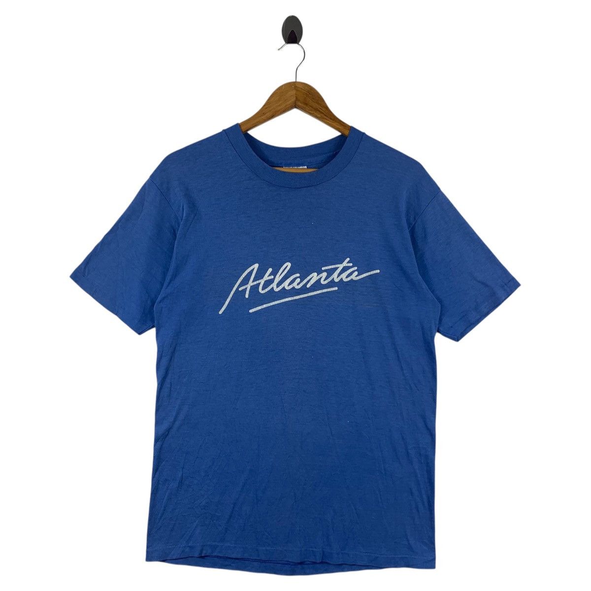 Vintage Vintage 90s ATLANTA SImple spellout tee Size US L / EU 52-54 / 3 - 1 Thumbnail