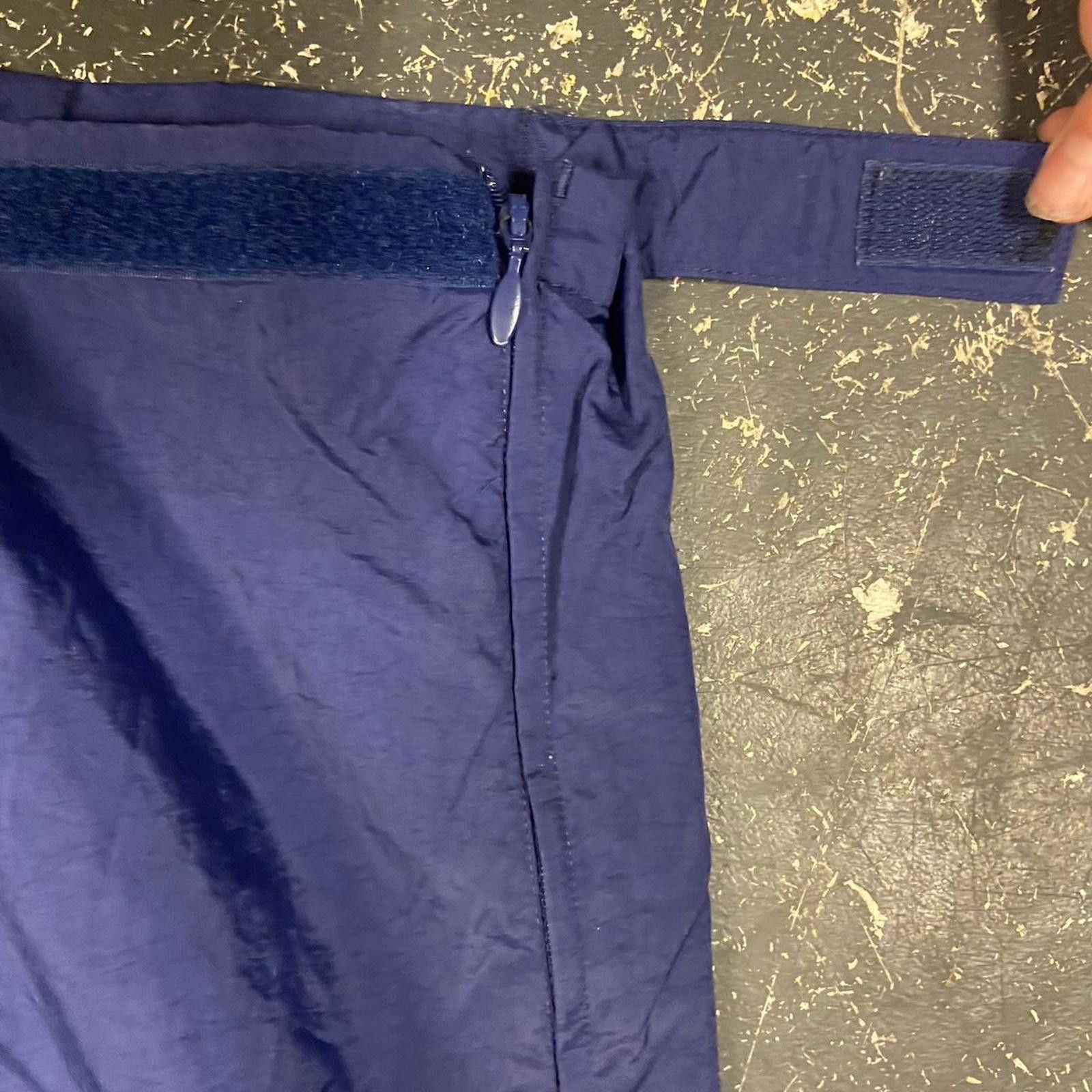 Adidas Vintage Navy Adidas Track Pants Size US 32 / EU 48 - 5 Thumbnail