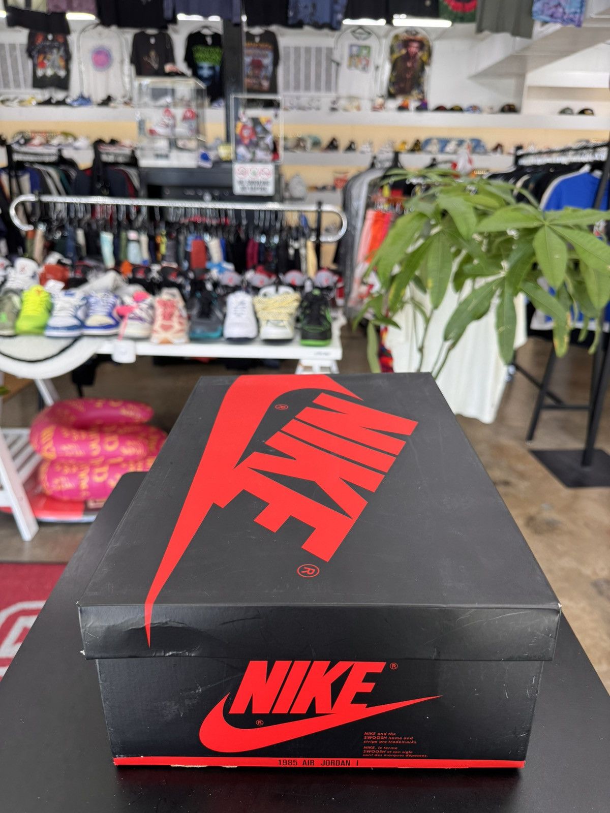 Jordan Brand Air Jordan 1 Spider-Man into the Spider-Verse Size. 11(2023) Size US 11 / EU 44 - 14 Thumbnail