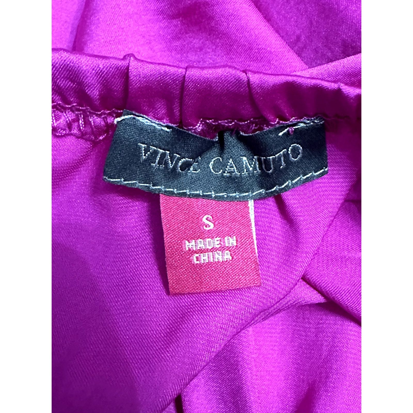 Vince Camuto Vince Camuto Women's Hot Pink Off Shoulder Blouse S NWT Size S / US 4 / IT 40 - 10 Thumbnail