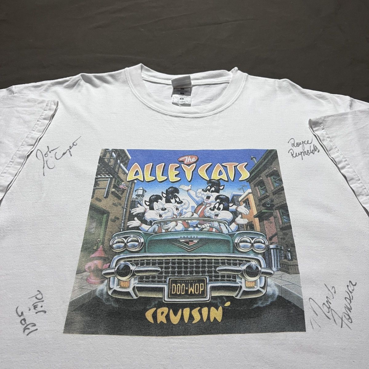 Band Tees Vintage 90s The Alley Cats Cruisin' XL A cappella signature Size US XL / EU 56 / 4 - 1 Thumbnail