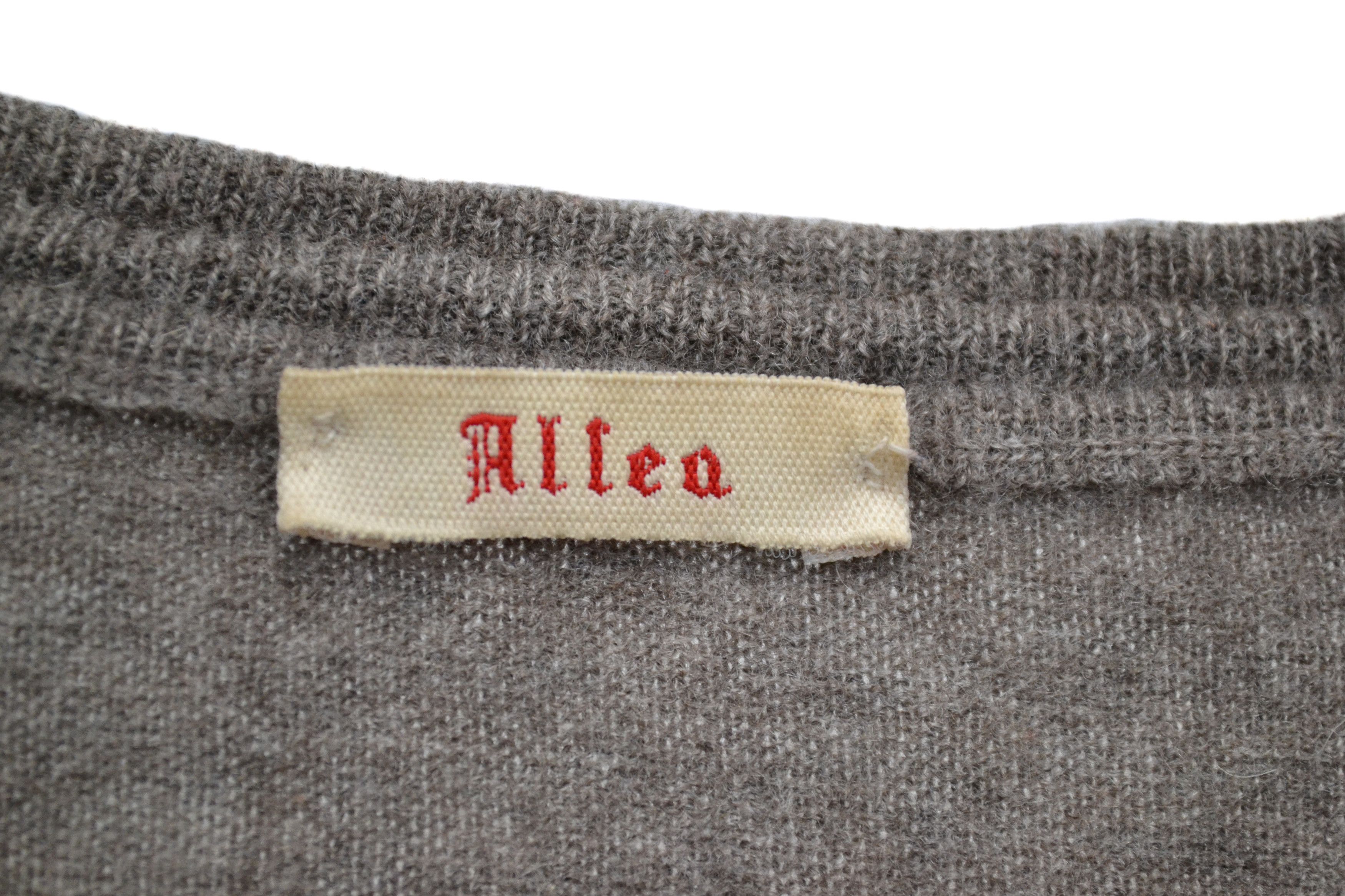 Altea Altea 100% Virgin Wool Men’s Gray V-Neck Sweater Size US S / EU 44-46 / 1 - 5 Thumbnail