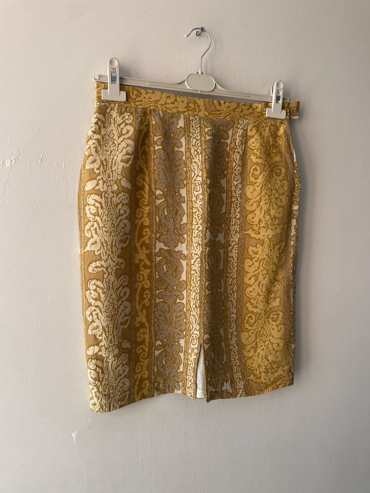 Vintage Italian silk skirt Size 26" / US 2 / IT 38 - 6 Thumbnail