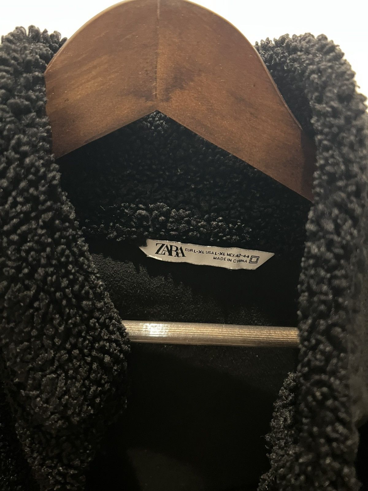 Zara Zara black sherpa jacket mens L/XL Size US L / EU 52-54 / 3 - 2 Thumbnail