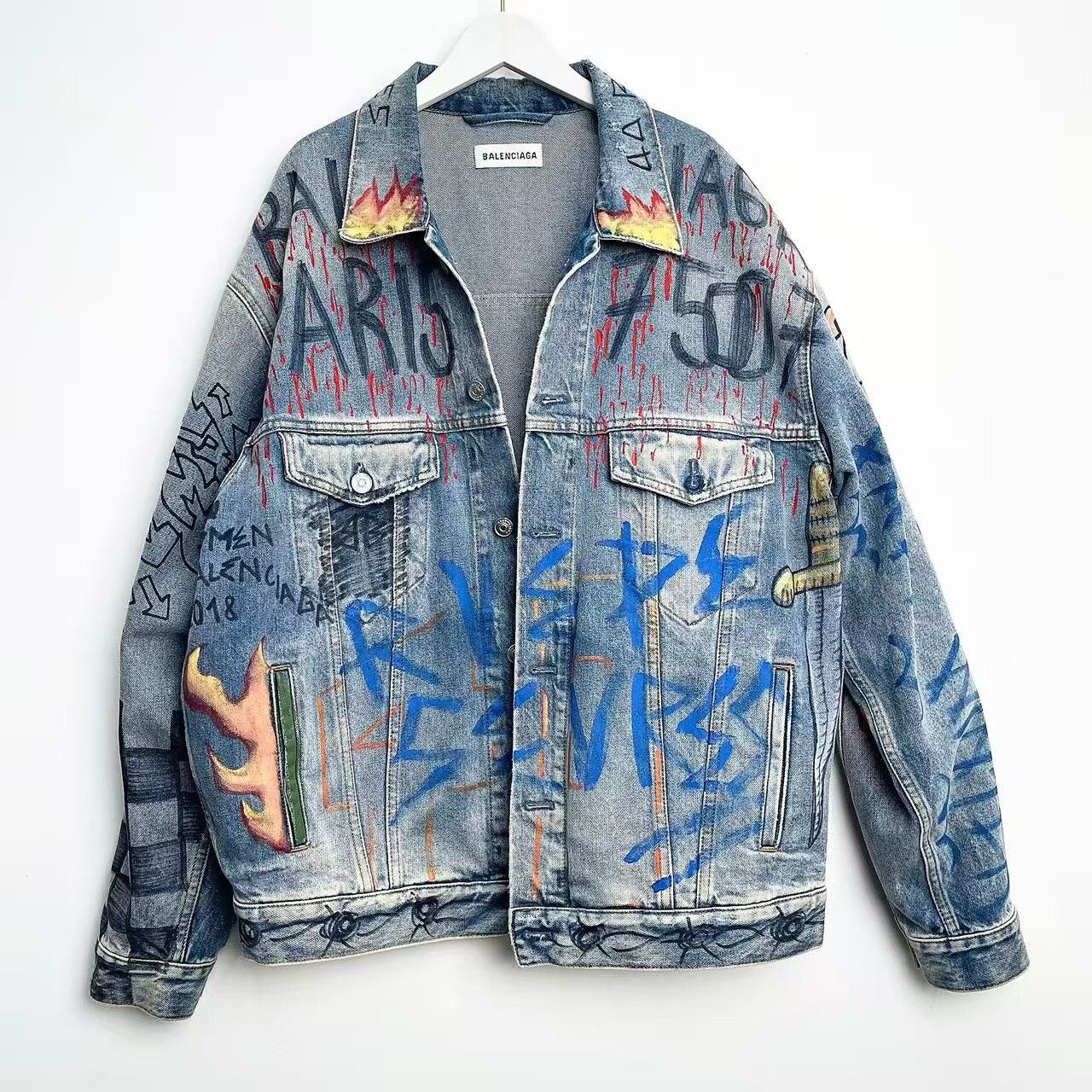 Balenciaga oversized graffiti denim jacket Size US M / EU 48-50 / 2 - 1 Thumbnail