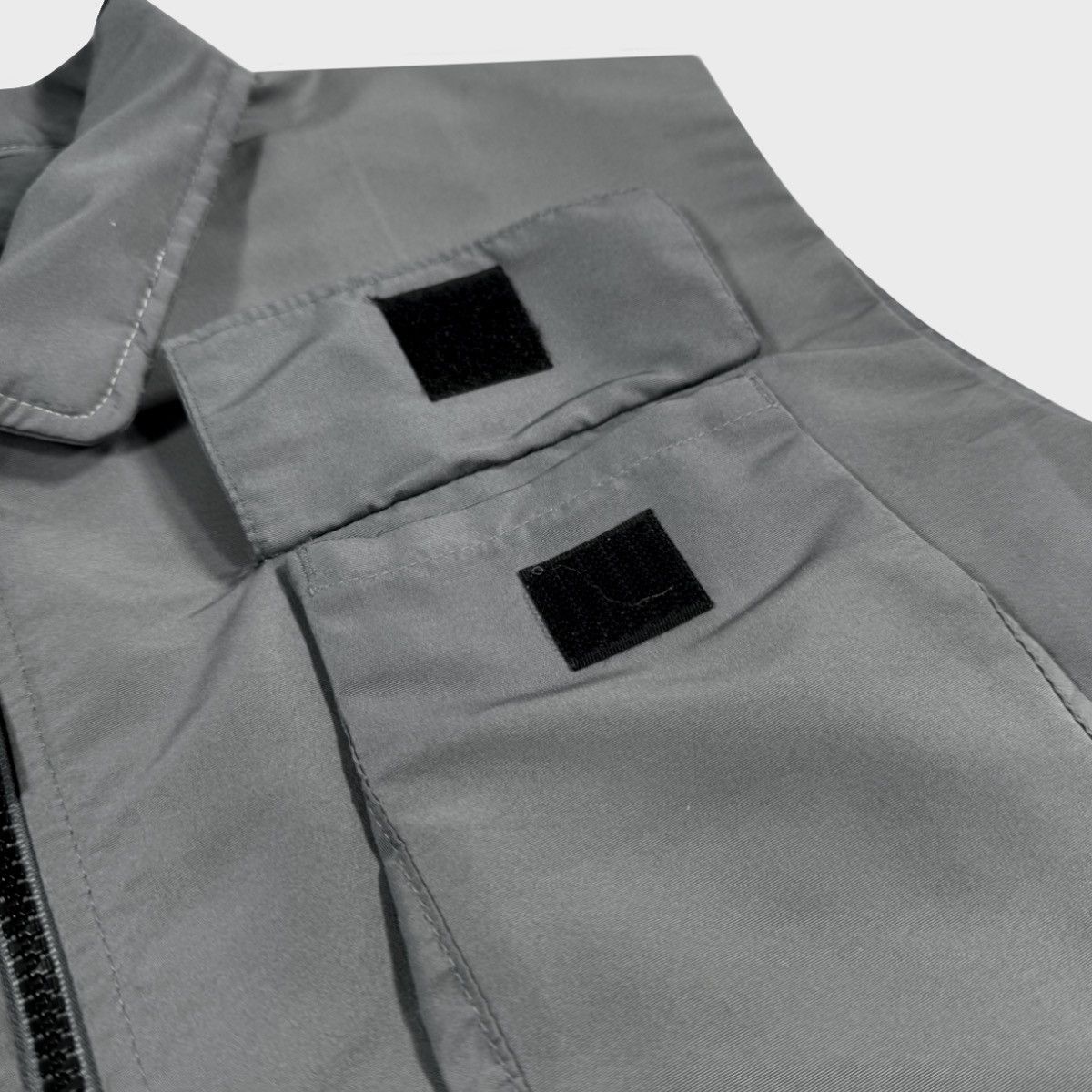 Nike × Vintage 2000’s vintage Nike technical sleeveless jacket Size US L / EU 52-54 / 3 - 4 Thumbnail