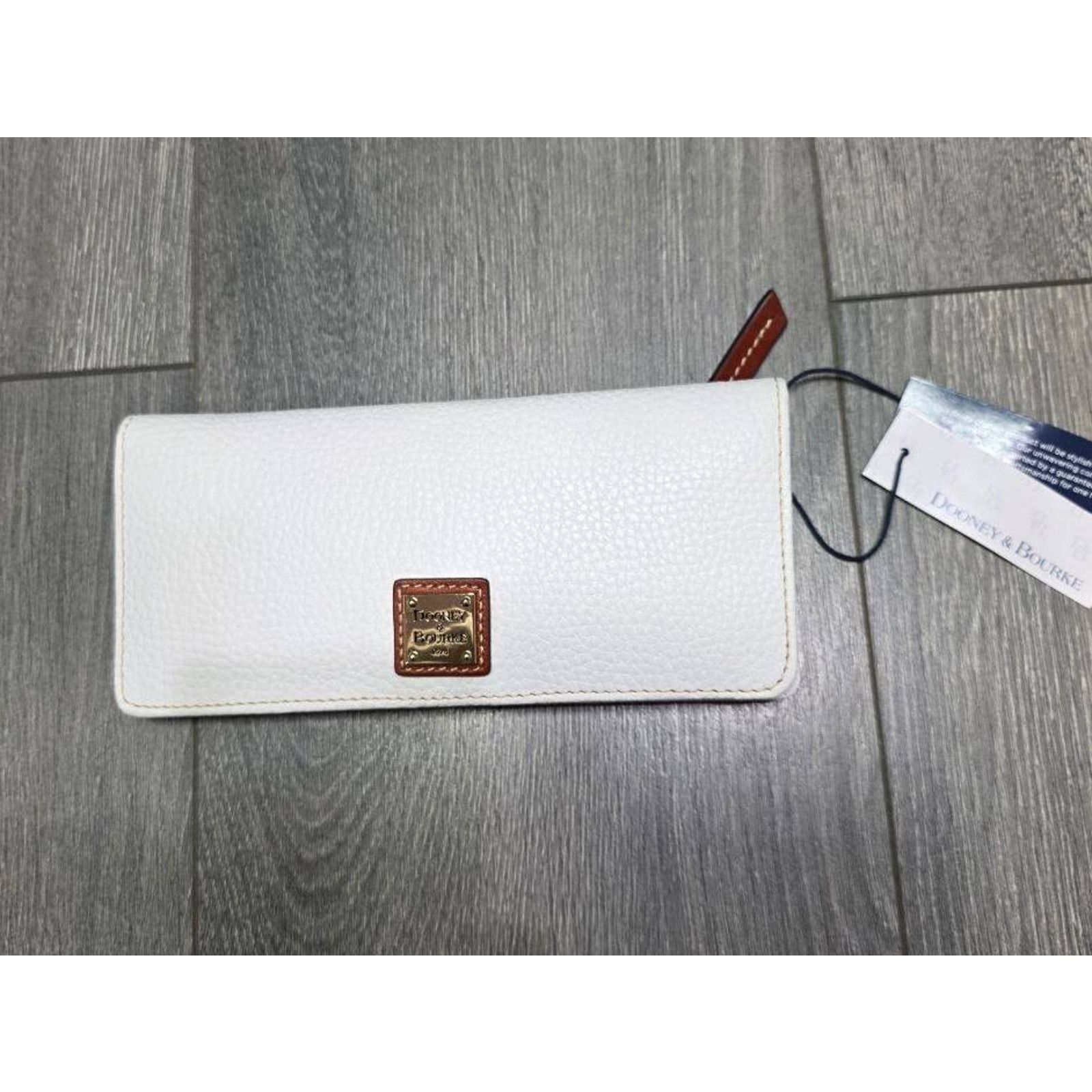 Dooney & Bourke Dooney & Bourke Leather wallet White bag B000561 Size ONE SIZE - 1 Thumbnail