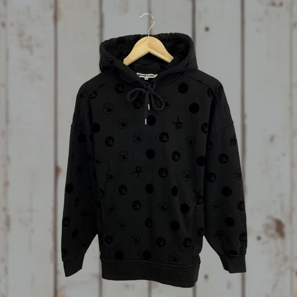 Alexander McQueen Alexander McQueen Hoodie Women M Black Retro Hype Pullover Adult Womens Size M / US 6-8 / IT 42-44 - 1 Thumbnail
