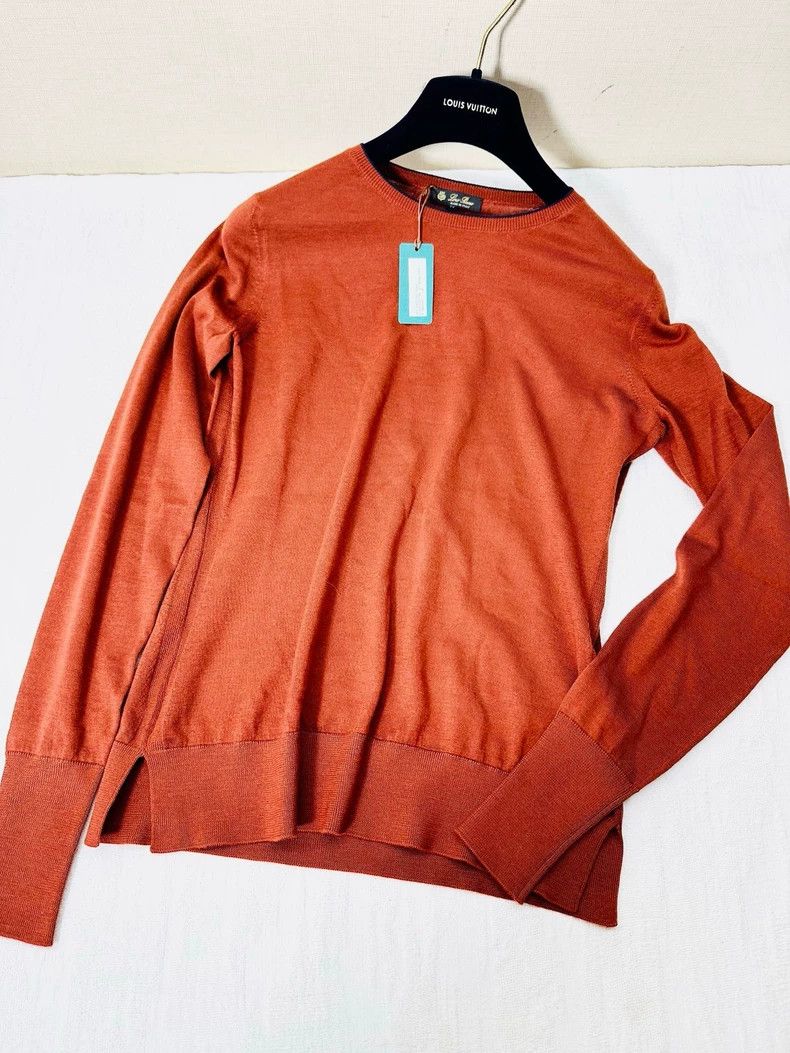 Loro Piana LORO PIANA A wool round neck sweater for ladies Size XS / US 0-2 / IT 36-38 - 2 Thumbnail
