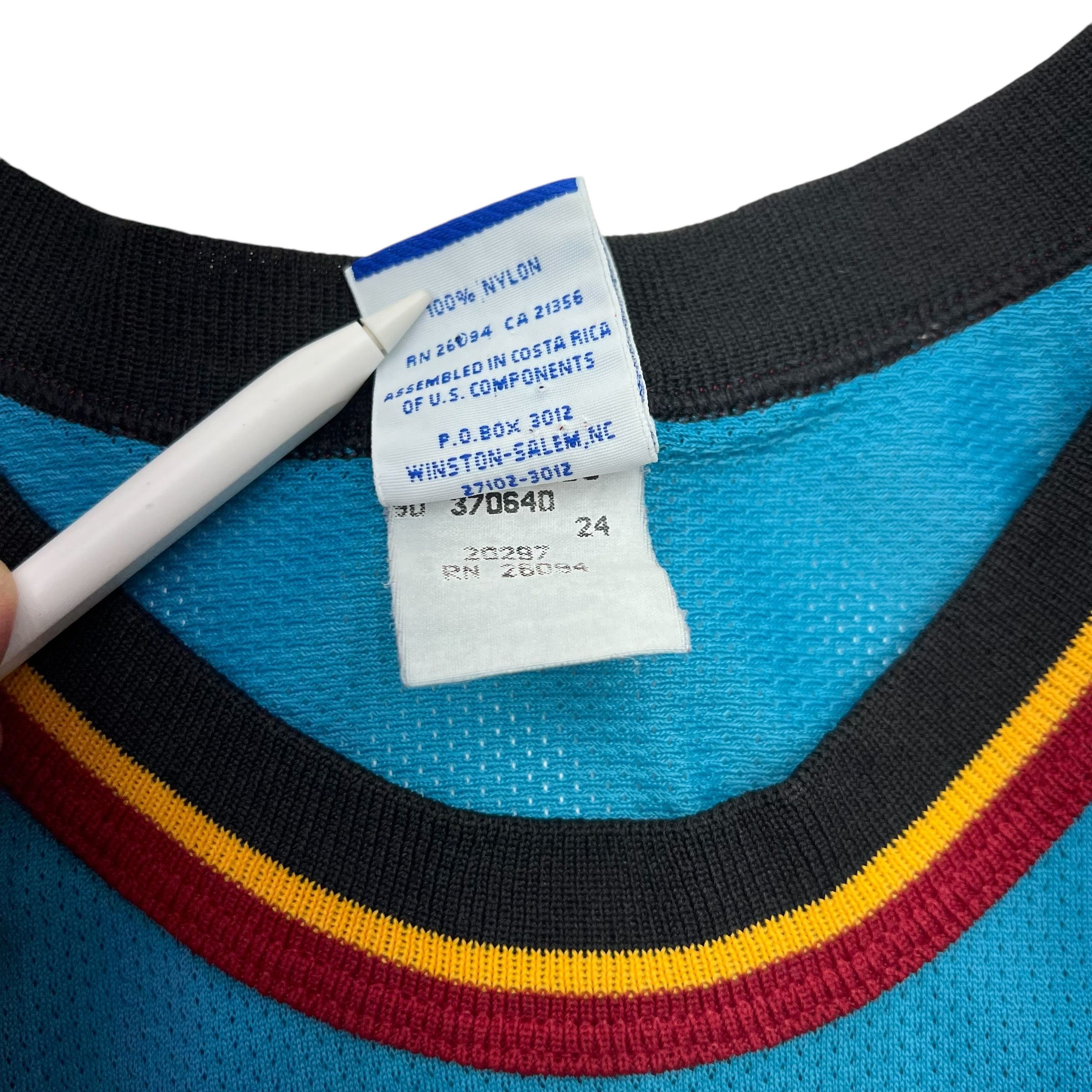 Champion × NBA GRANT HILL DETROIT PISTONS NBA CHAMPION KID JERSEY Size US S / EU 44-46 / 1 - 3 Thumbnail