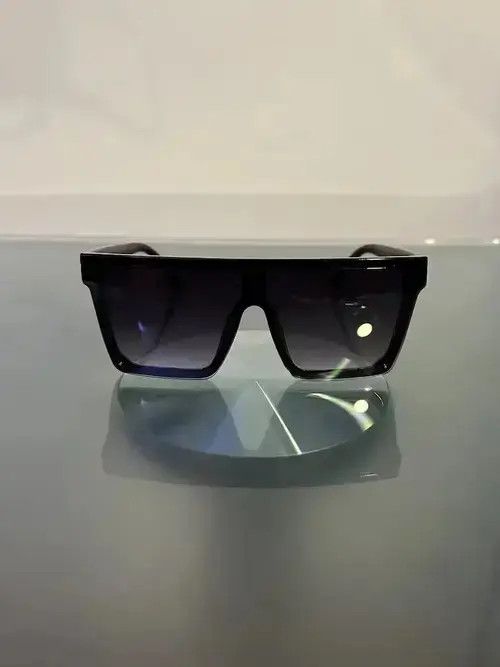 Other Oversized Tinted Sunglasses (black) Size ONE SIZE - 1 Thumbnail