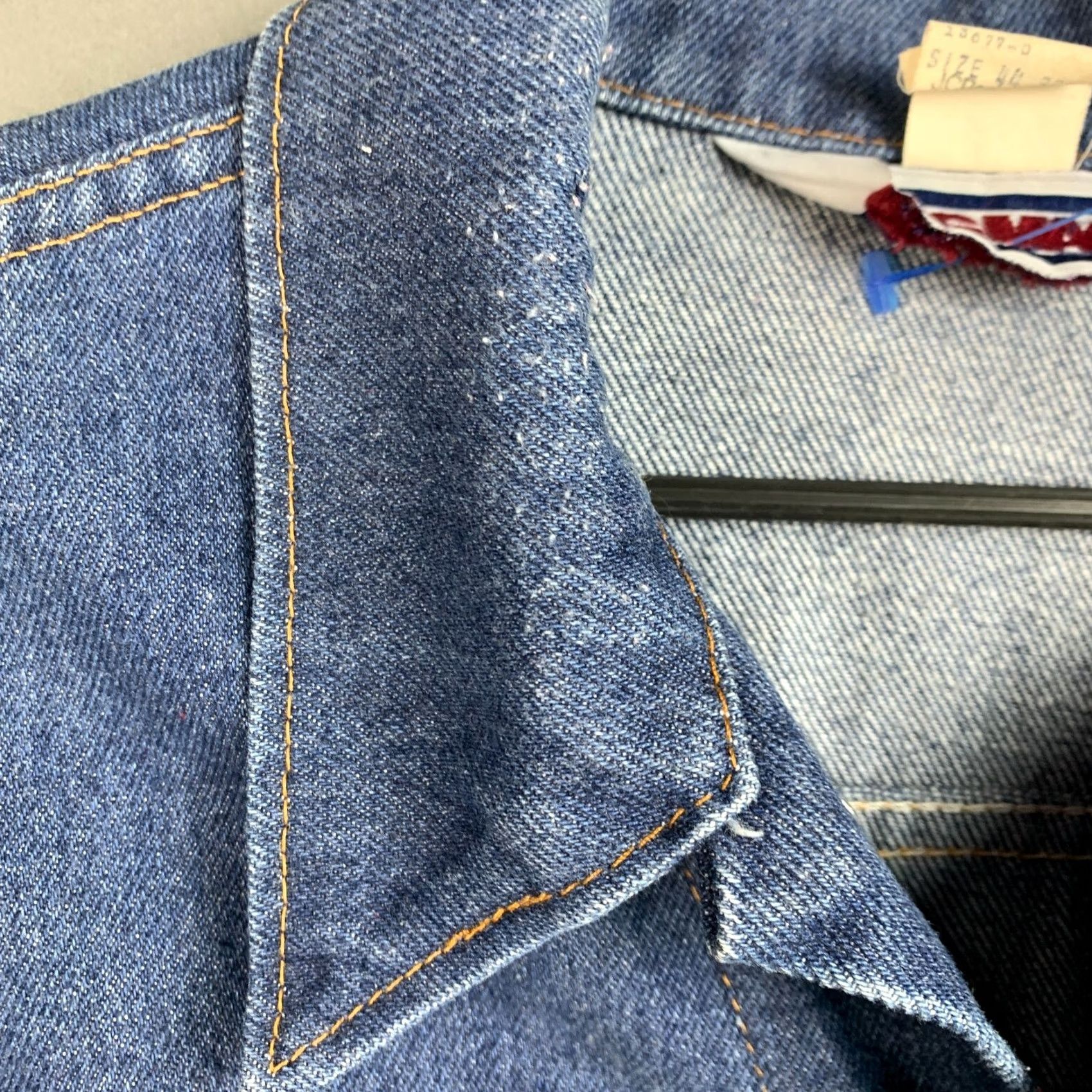JCPenney VINTAGE JcPenney Denim Jean Button Jacket Shirt Medium 44 Blue 1980s Mens Womens Boys Girls Size US 31 - 6 Thumbnail