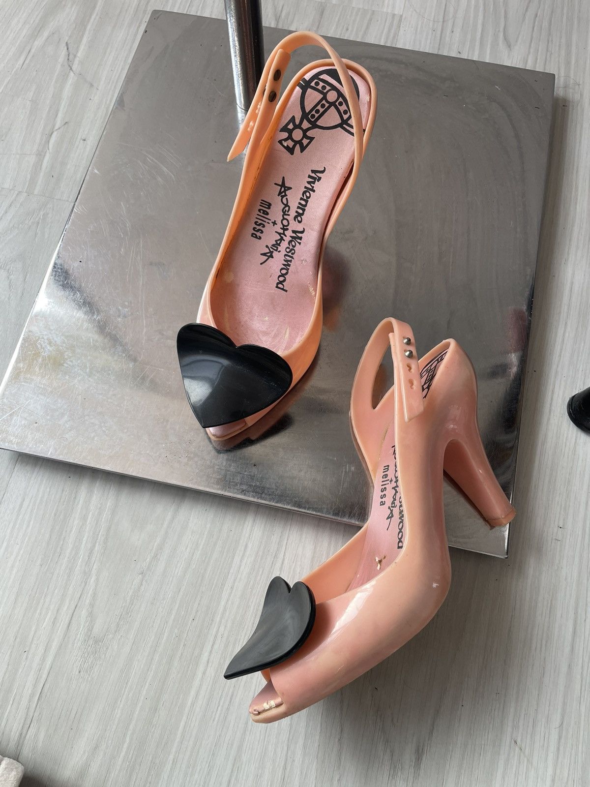 Vivienne Westwood Vivienne Westwood heels Size US 7.5 / IT 37.5 - 15 Thumbnail