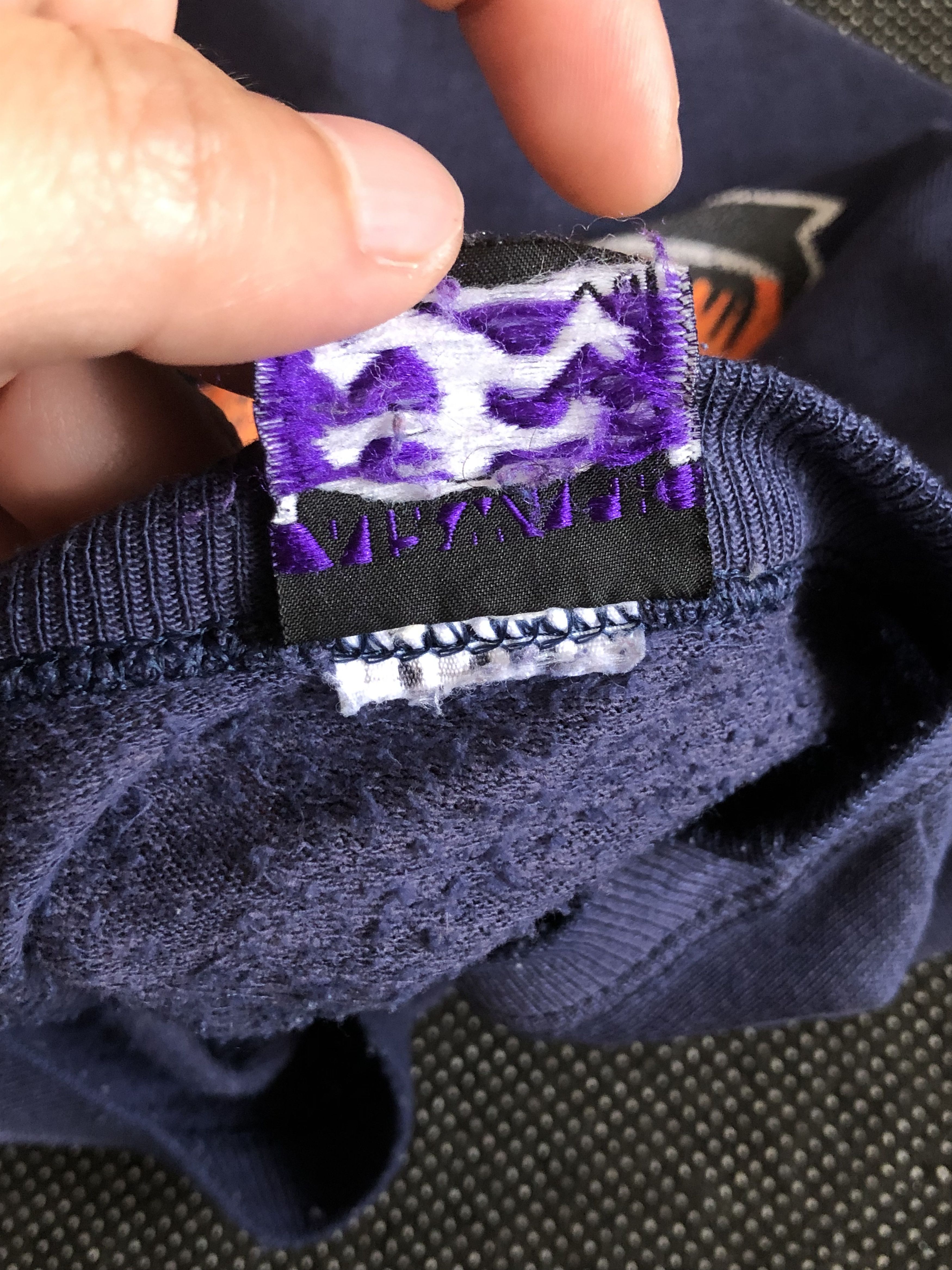 Airwalk RARE🔥VINTAGE 1990’S AIRWALK SKATEBOARDS MATCHBOX SWEATSHIRT Size US XL / EU 56 / 4 - 12 Thumbnail