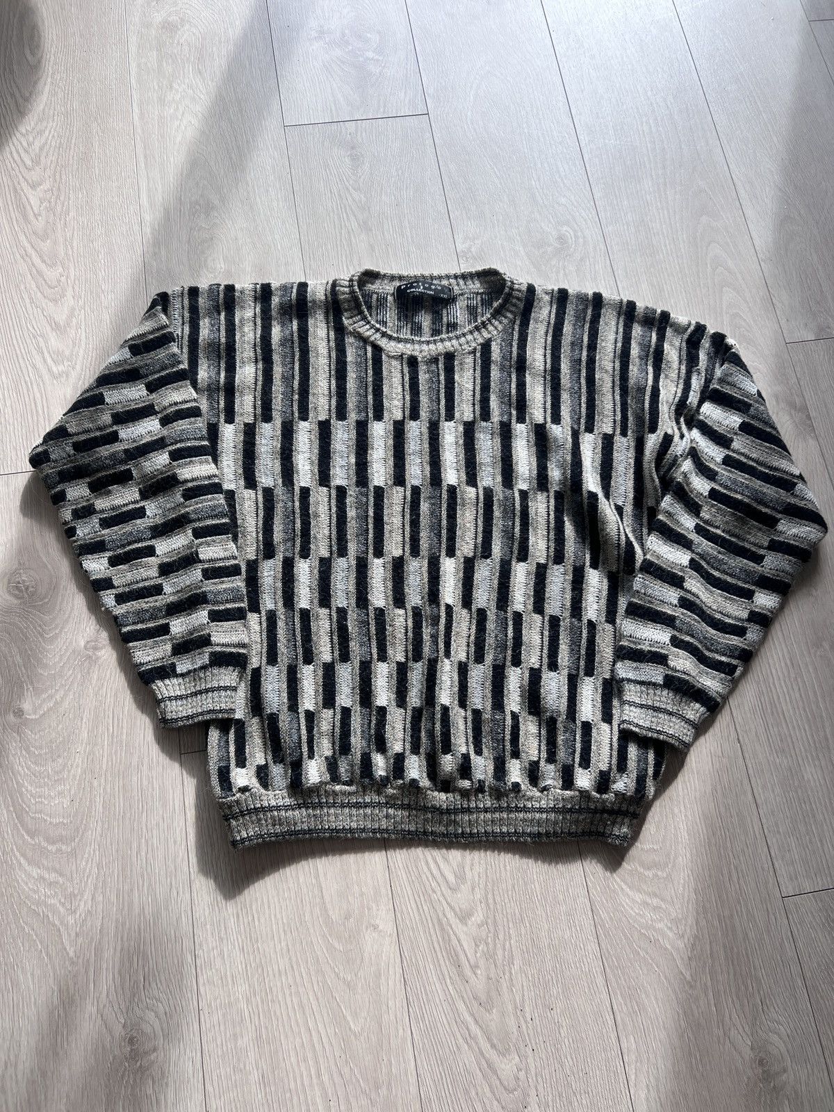 Vintage Vintage Protege Acrylic Mohair Sweater 90s Coogi Style Size US XXL / EU 58 / 5 - 1 Thumbnail