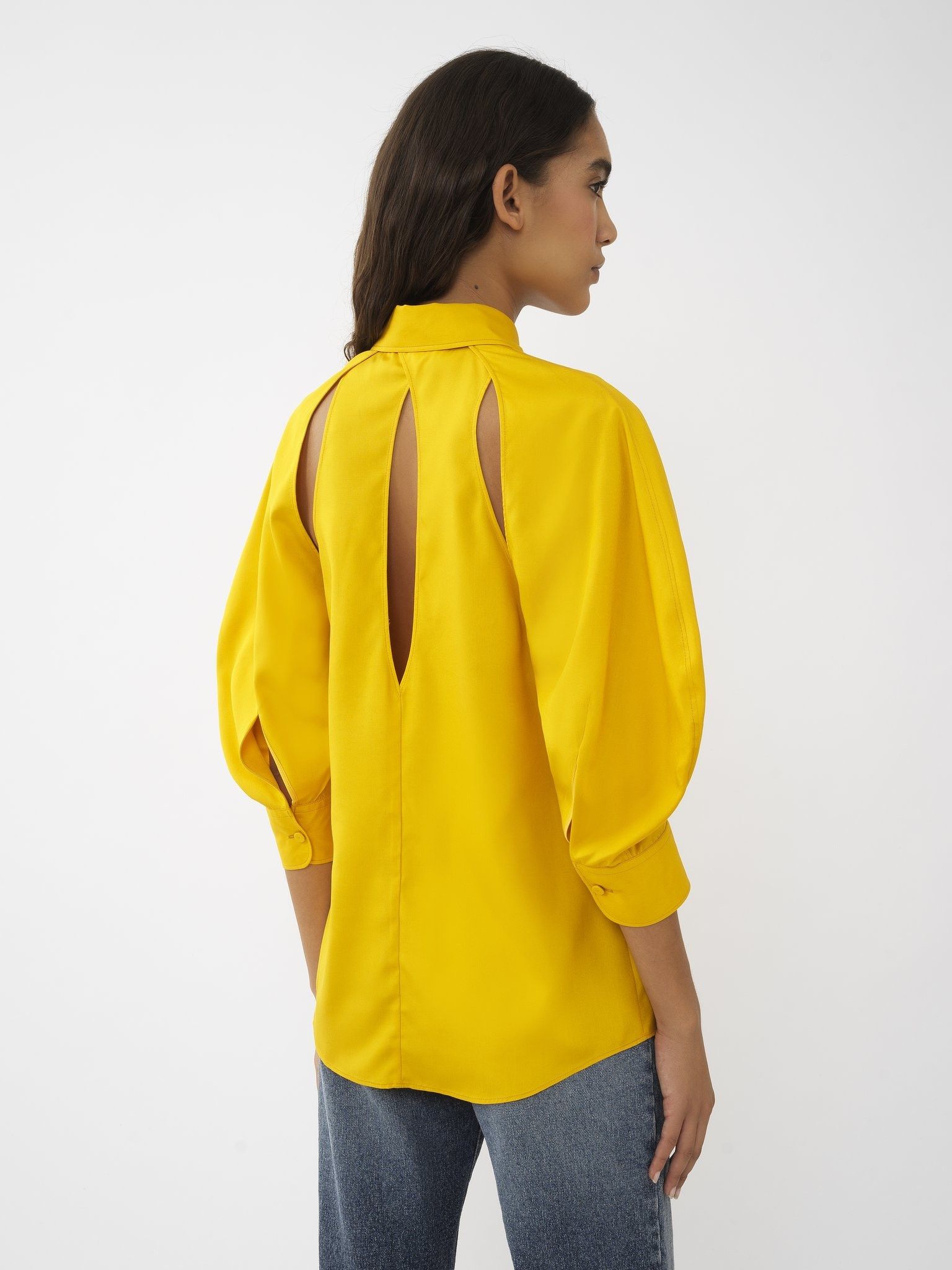 Chloe oc11z0525 Cut-Out Blouse in Dark Ochre Size M / US 6-8 / IT 42-44 - 4 Thumbnail