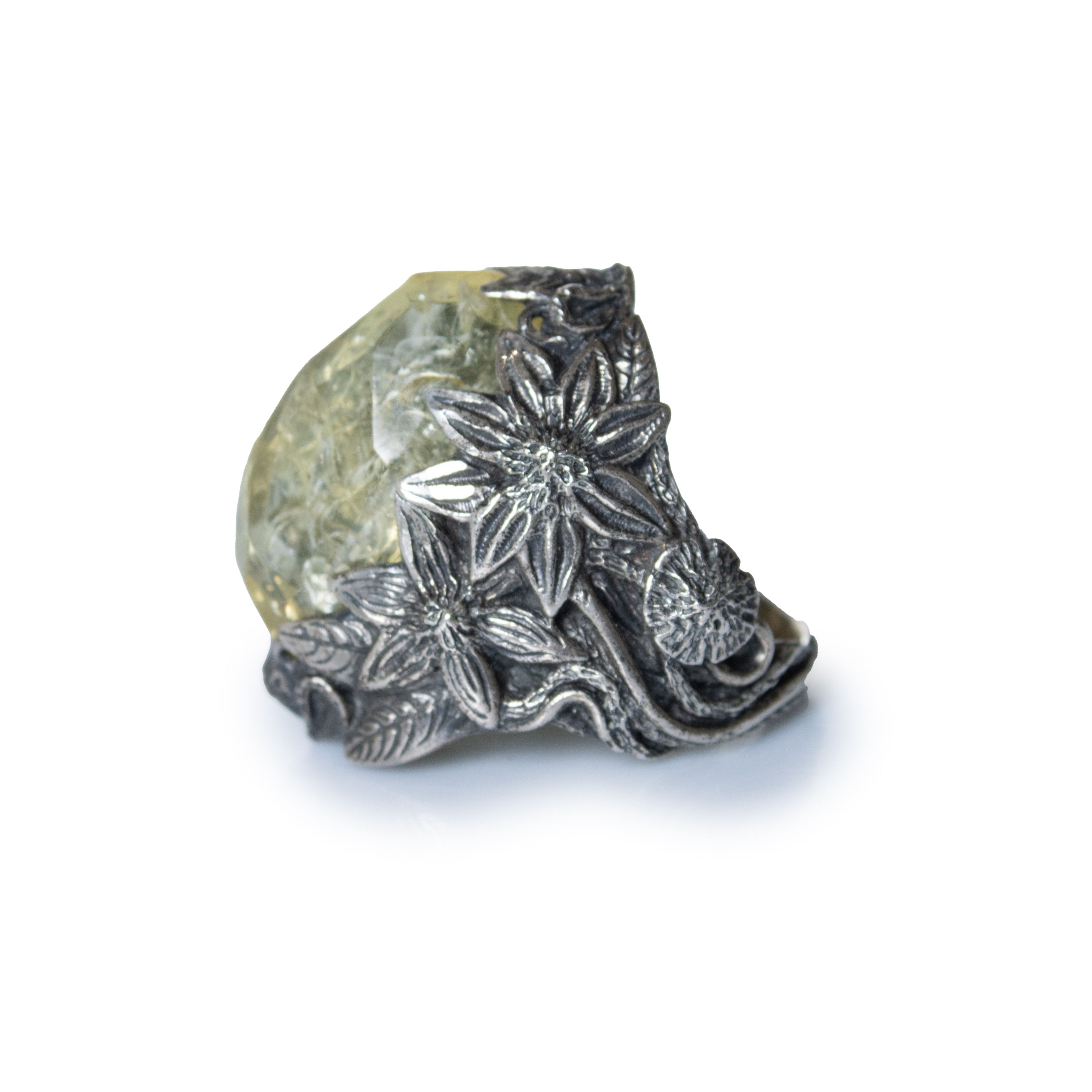 Other Lyly Erlandsson, The Winter shell plate ring Size ONE SIZE - 4 Thumbnail