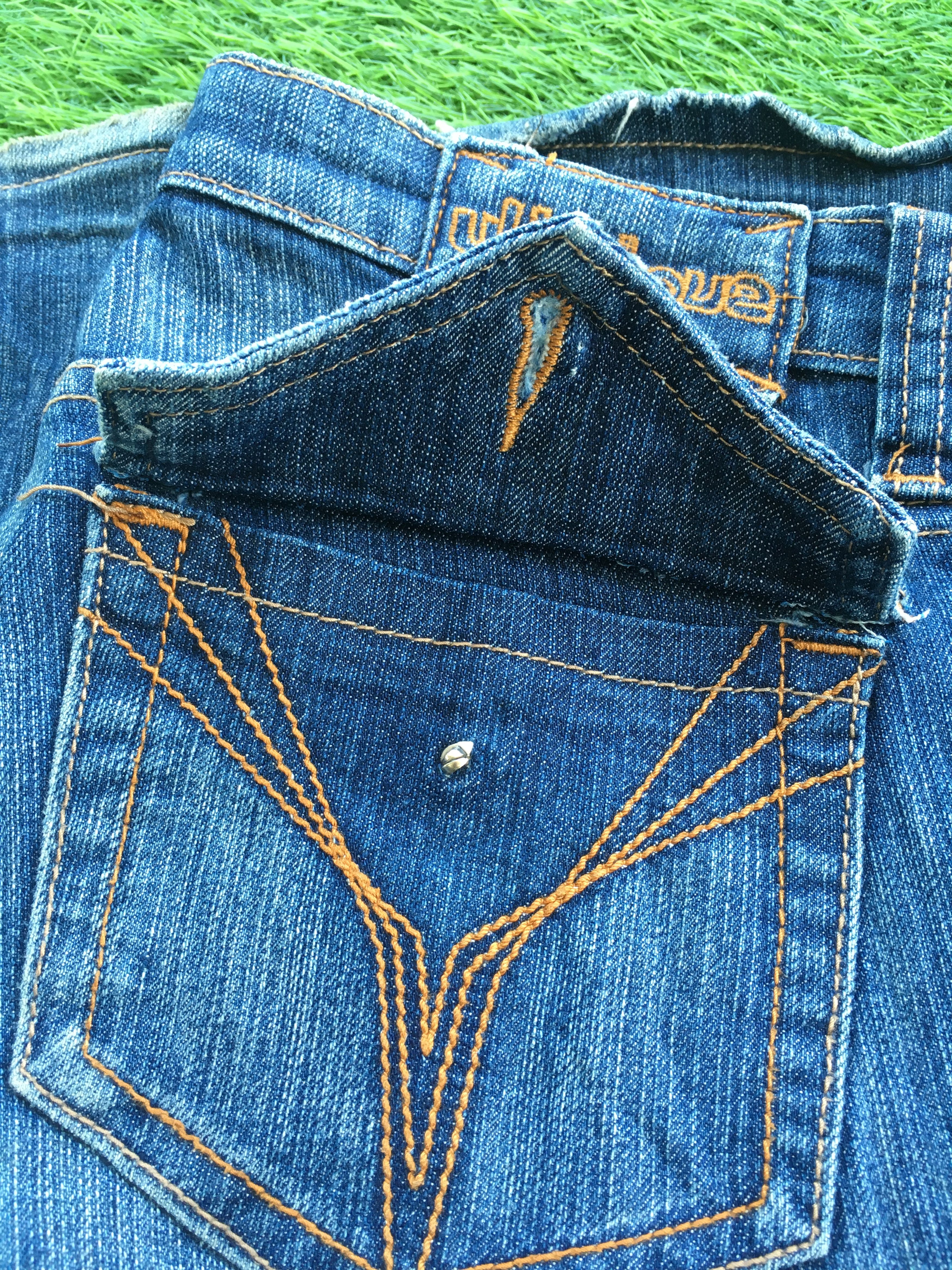 Japanese Brand Japanese Low Rise Boot Cut Jeans D-953 Size 26" / US 2 / IT 38 - 14 Thumbnail