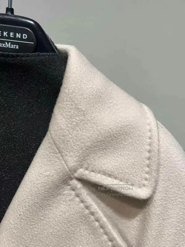 Max Mara MaxMara Cream Wool Winter Coat . Size M / US 6-8 / IT 42-44 - 2 Thumbnail