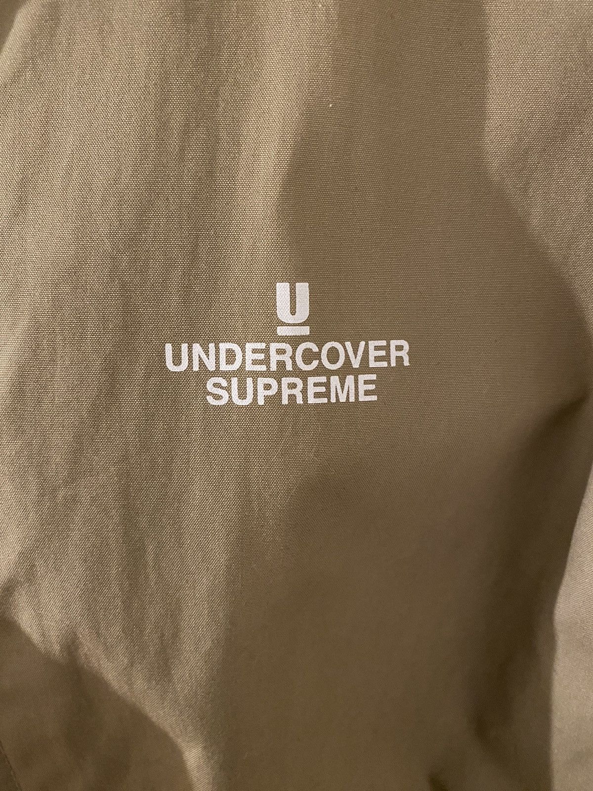 Supreme x Undercover „Anarchy is the key“ trench coat